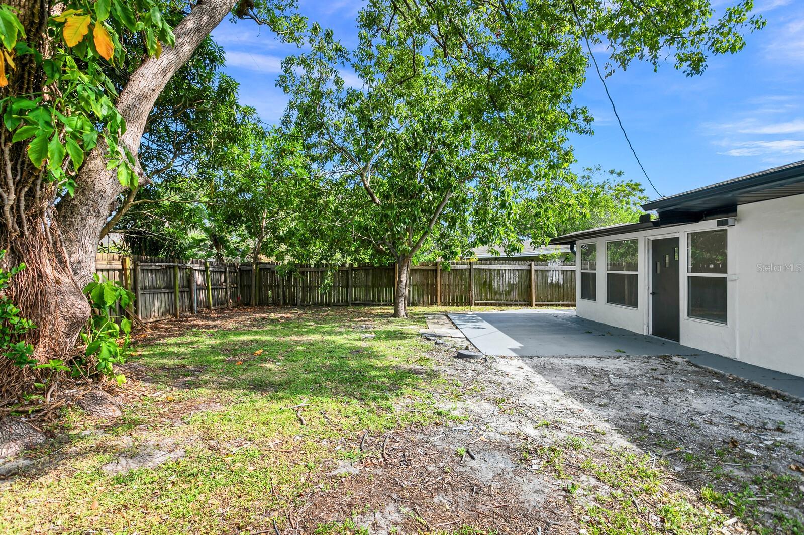 815 NORMANDY RD