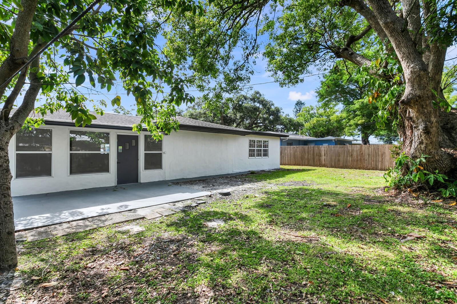815 NORMANDY RD