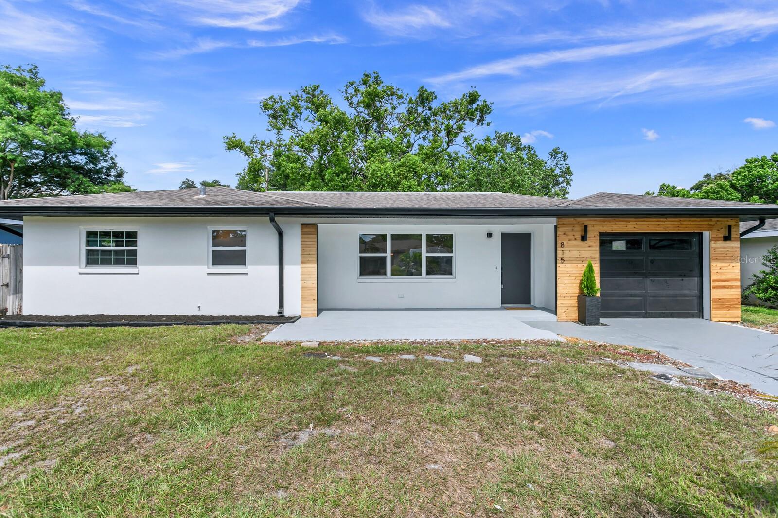 815 NORMANDY RD