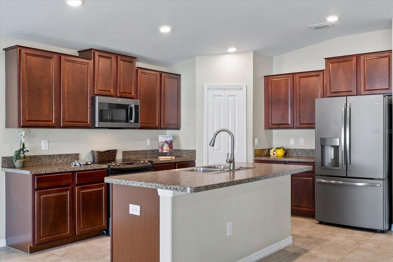 12620 SANDPINE RESERVE PL