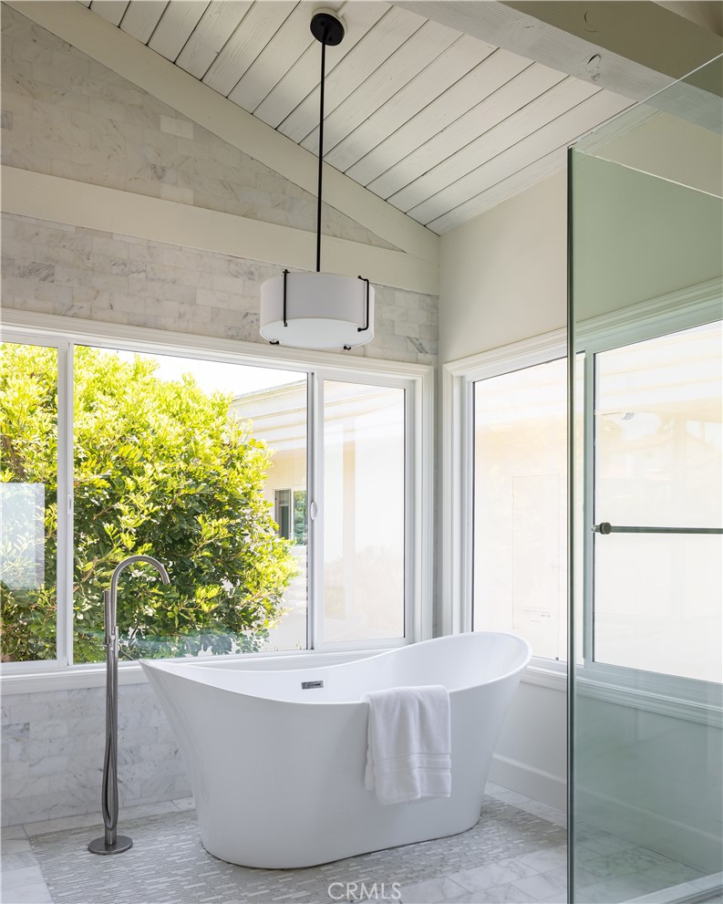 303 E Avenida Cordoba