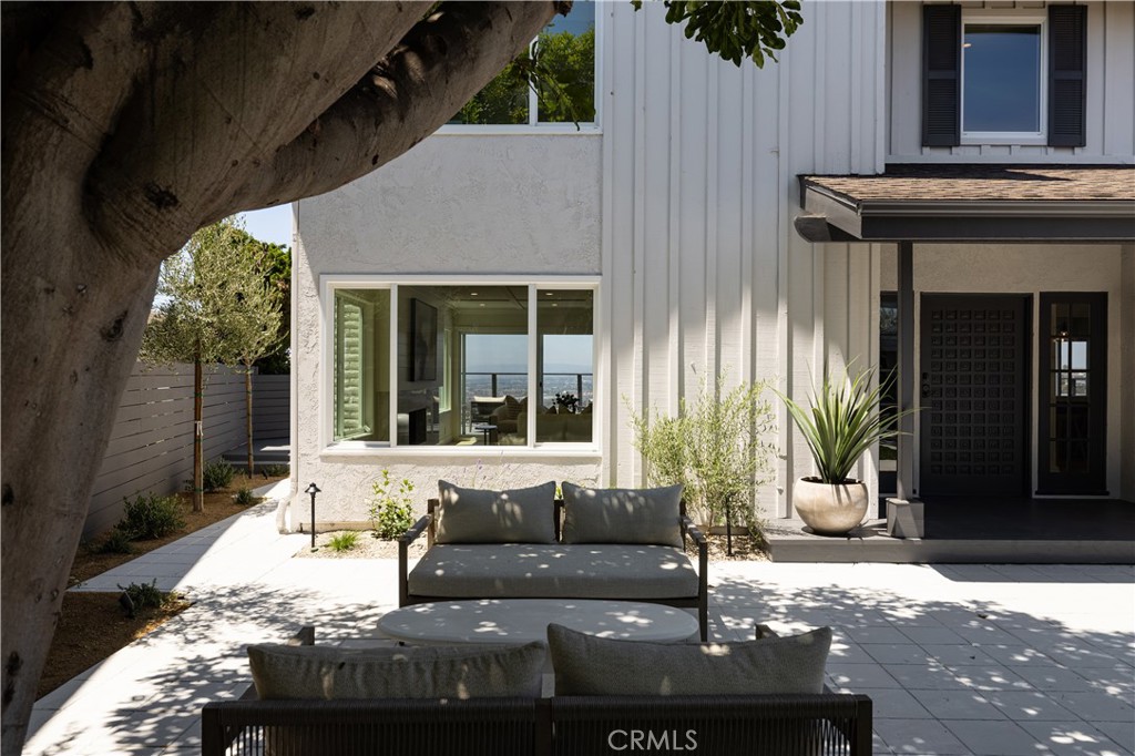 303 E Avenida Cordoba