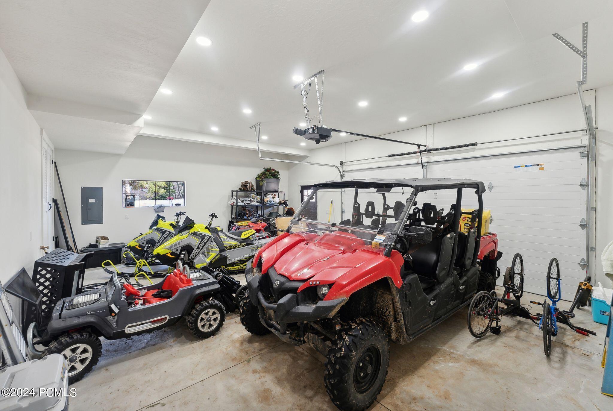 1430 W Arapaho Drive