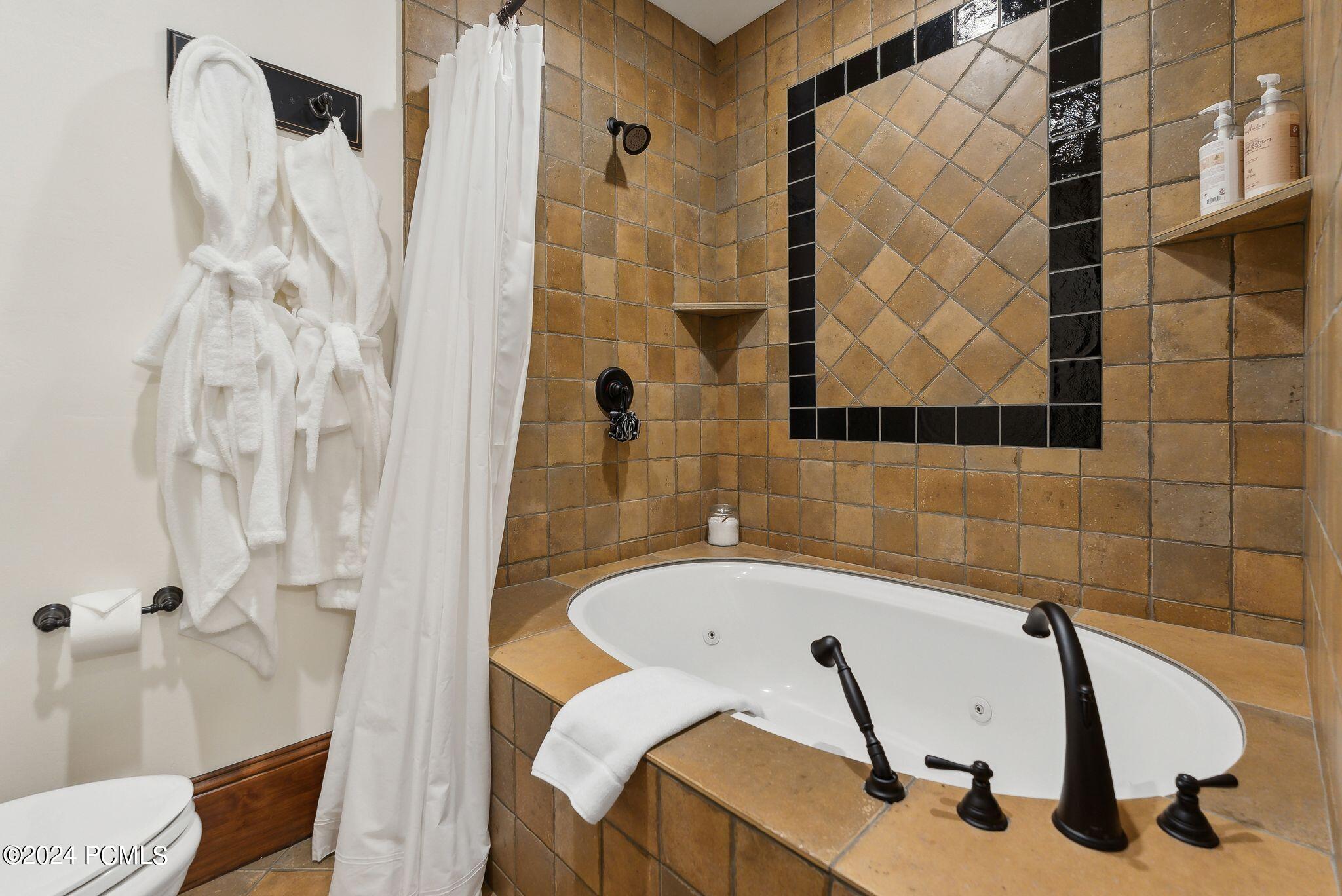 340 Hollyhock Street