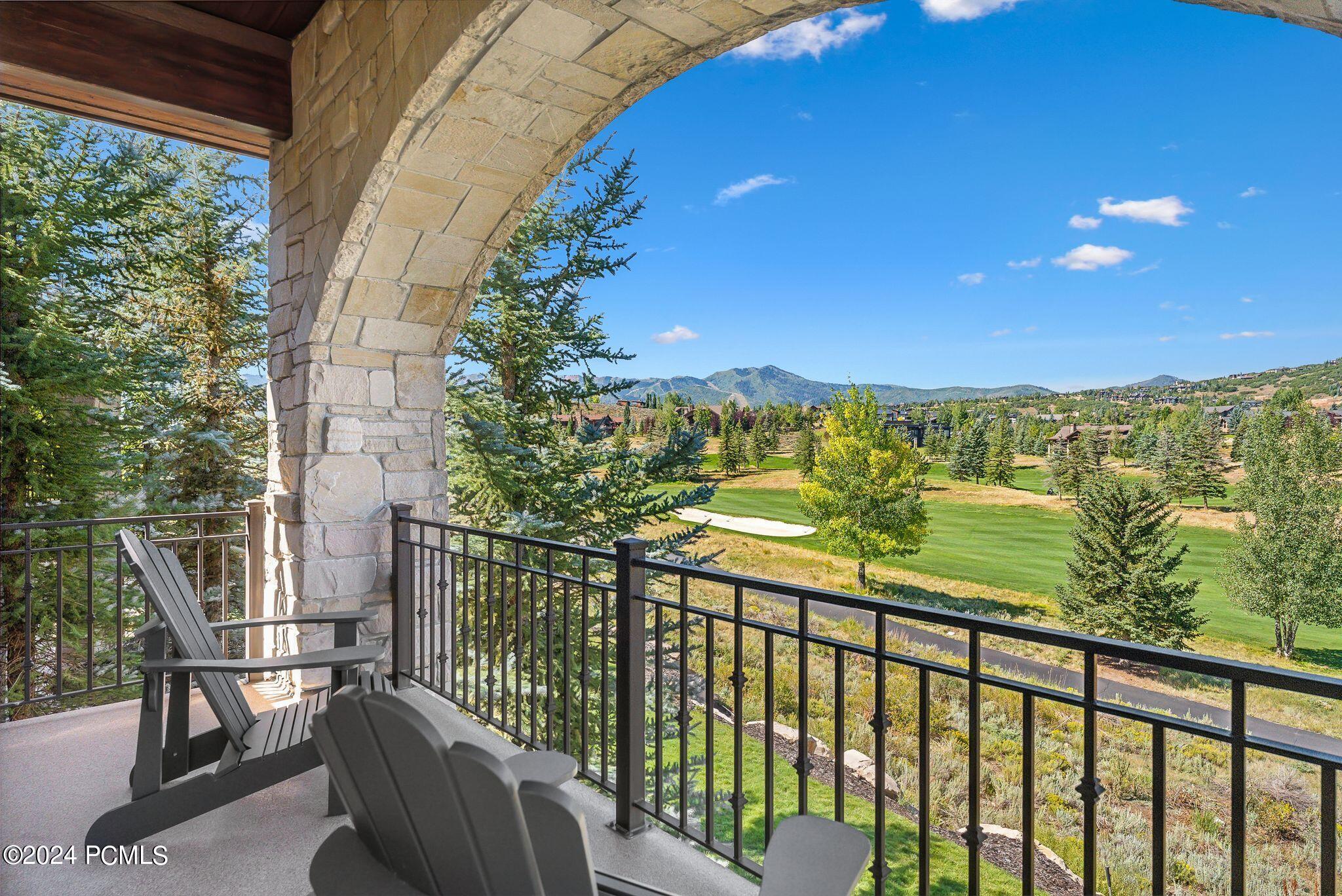 340 Hollyhock Street