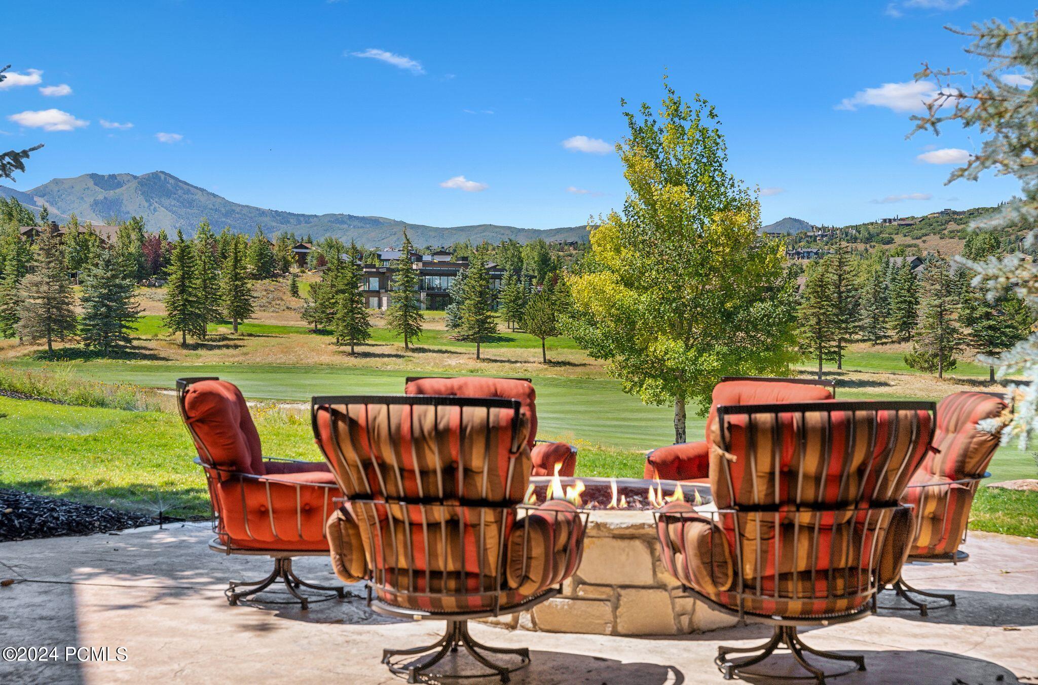 340 Hollyhock Street