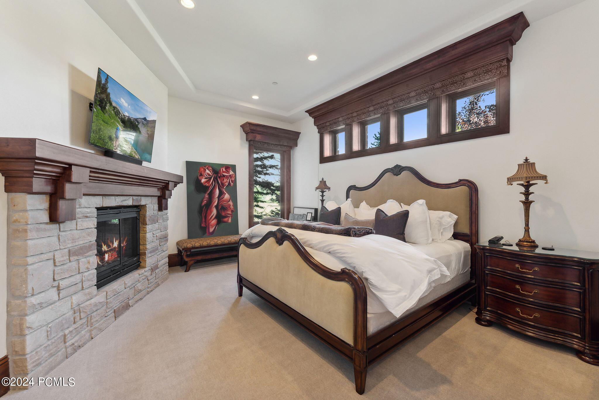 340 Hollyhock Street