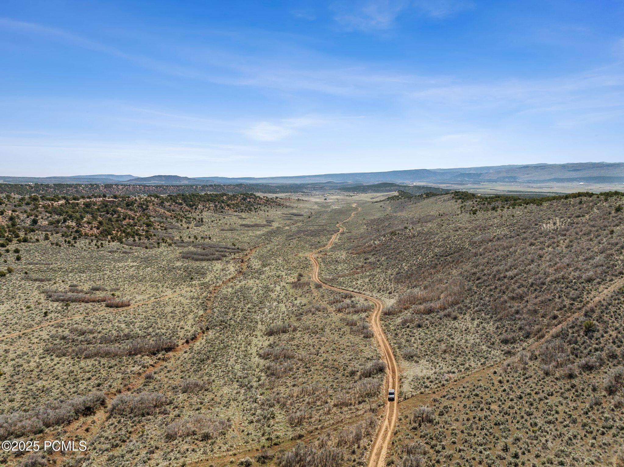 46997 W Thunder Ridge Road