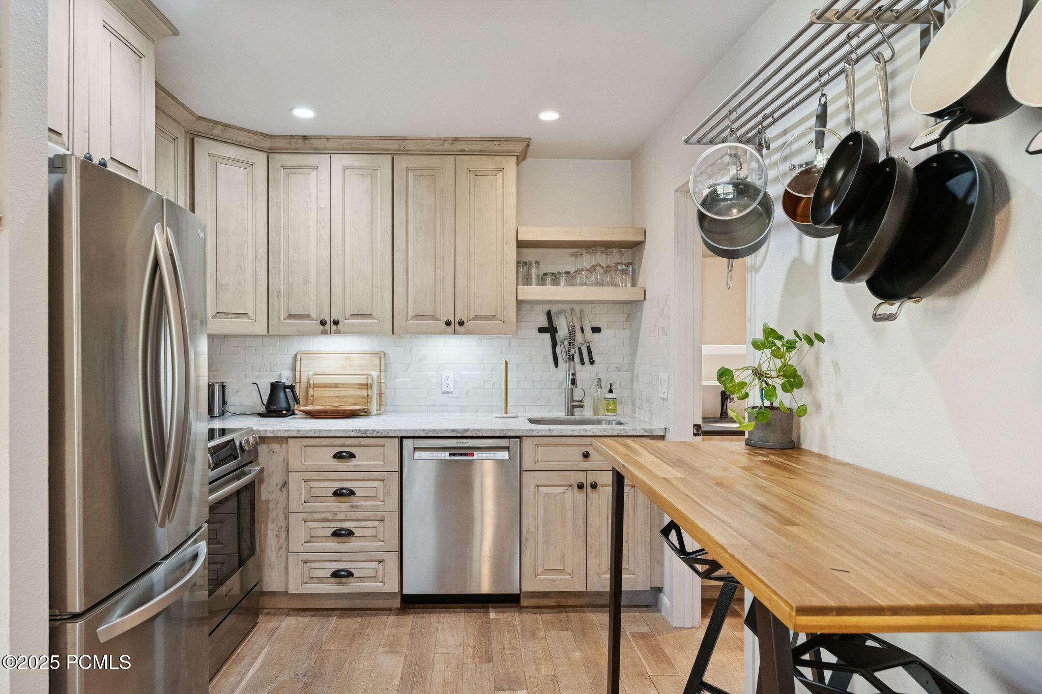 2100 Canyons Resort Drive, 14-D-1