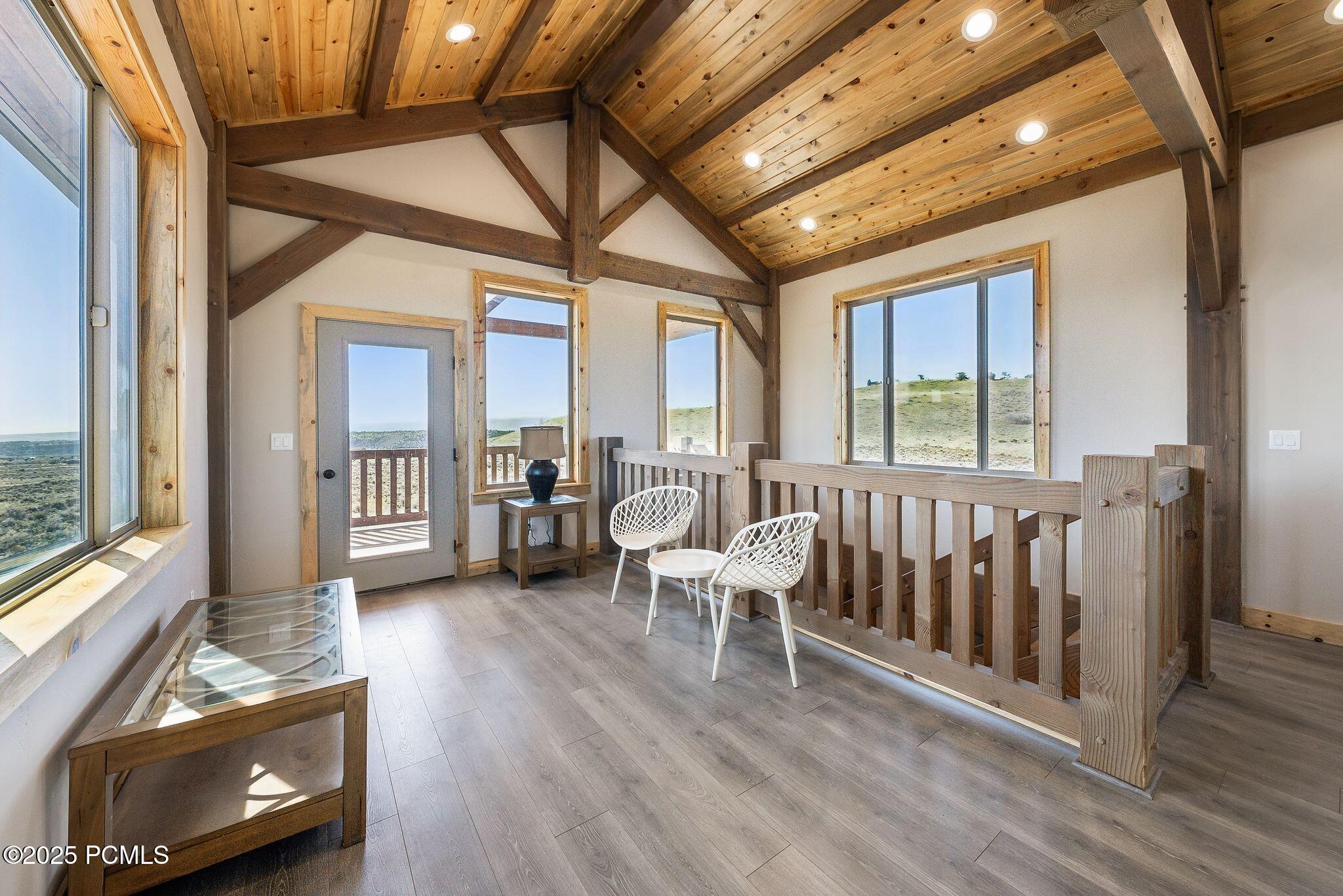 46997 W Thunder Ridge Road