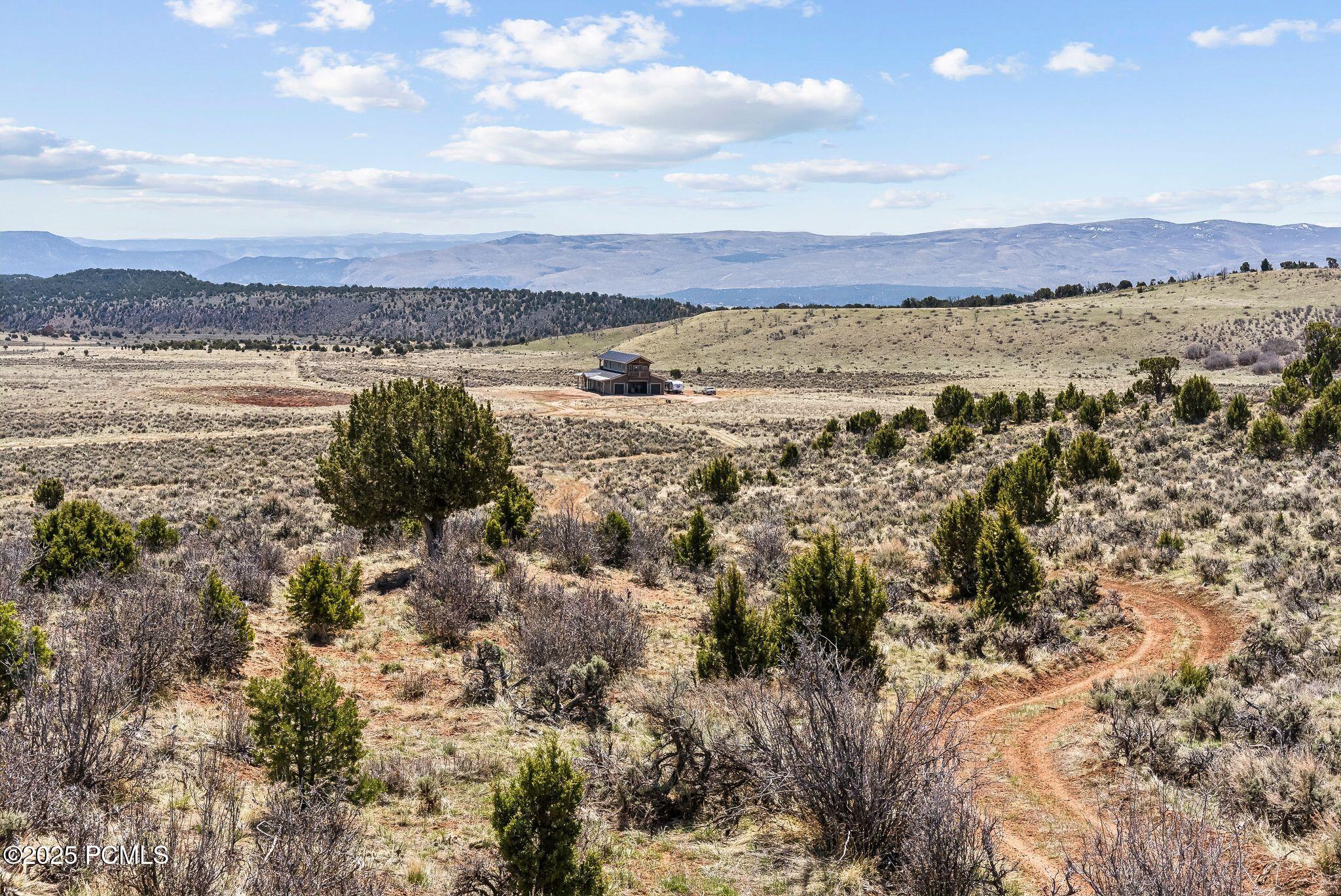 46997 W Thunder Ridge Road