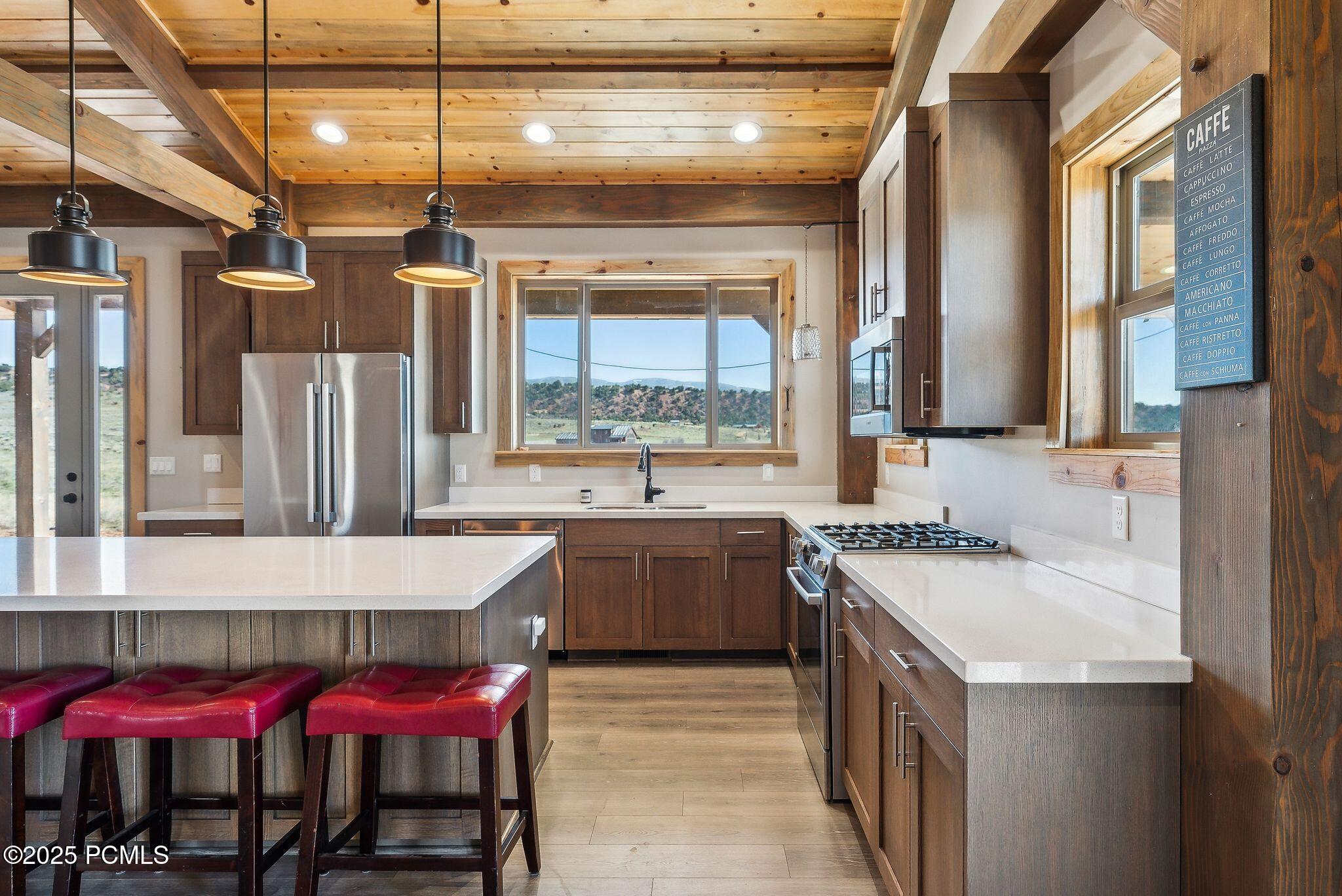 46997 W Thunder Ridge Road