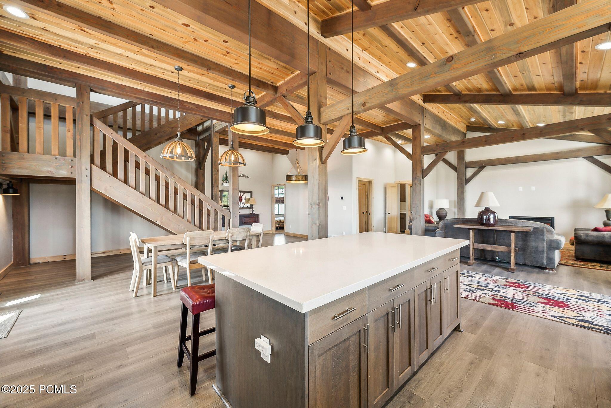 46997 W Thunder Ridge Road