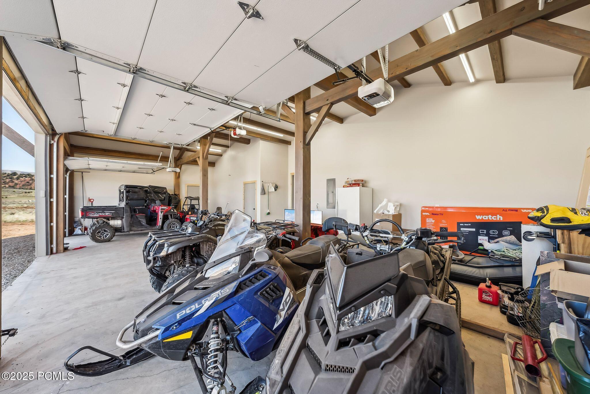 46997 W Thunder Ridge Road