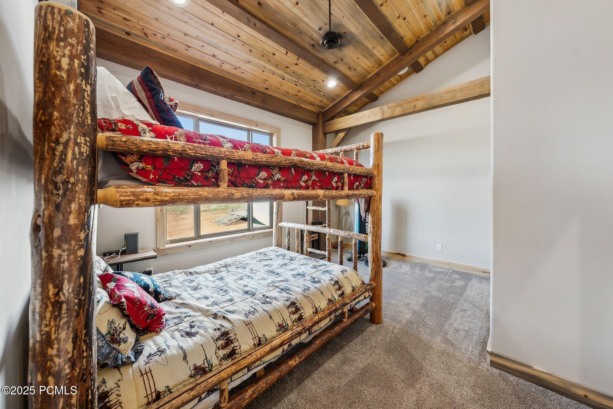 46997 W Thunder Ridge Road