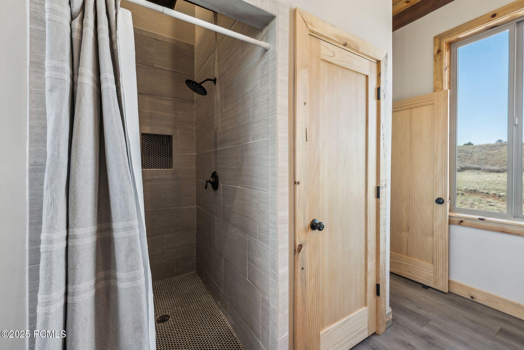 46997 W Thunder Ridge Road