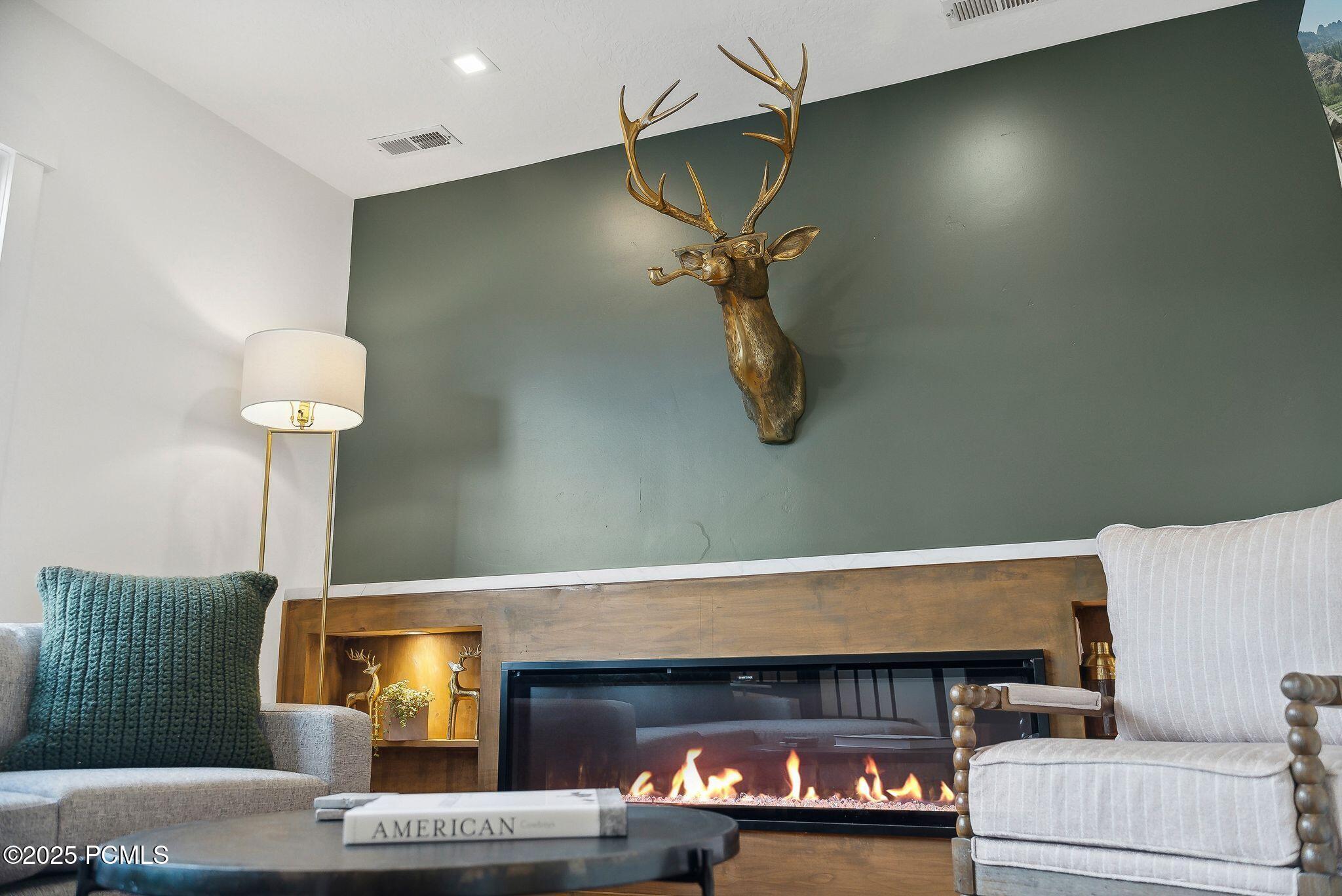 236 Woodside Avenue 11