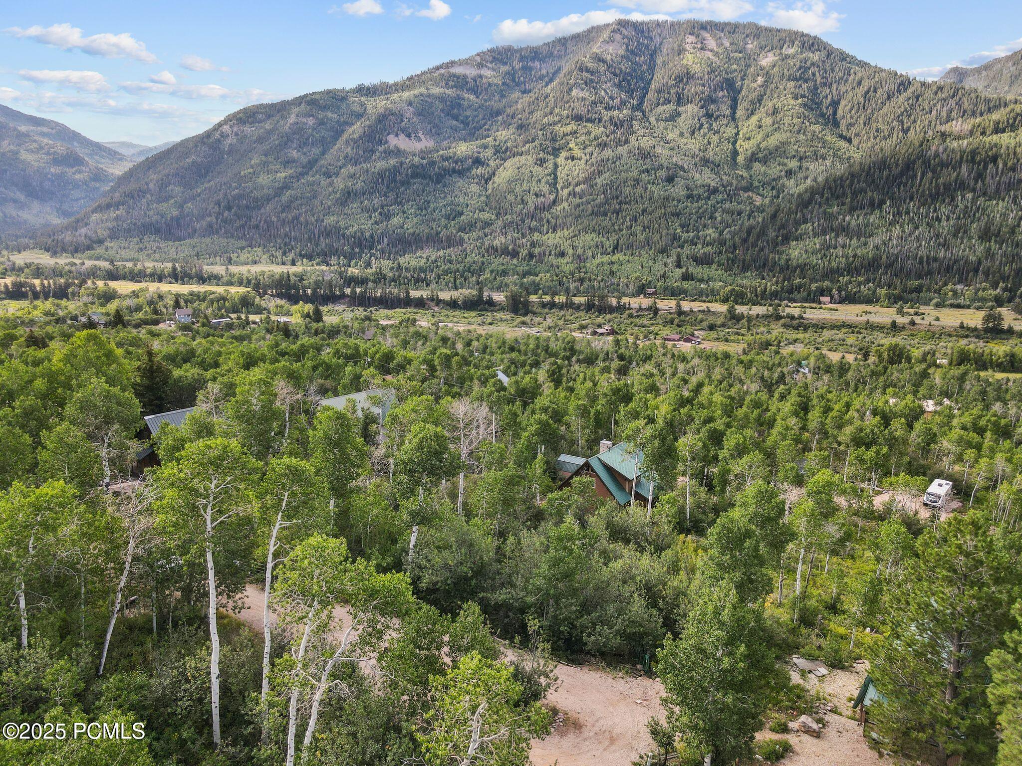 126 E Comanche Pass 126