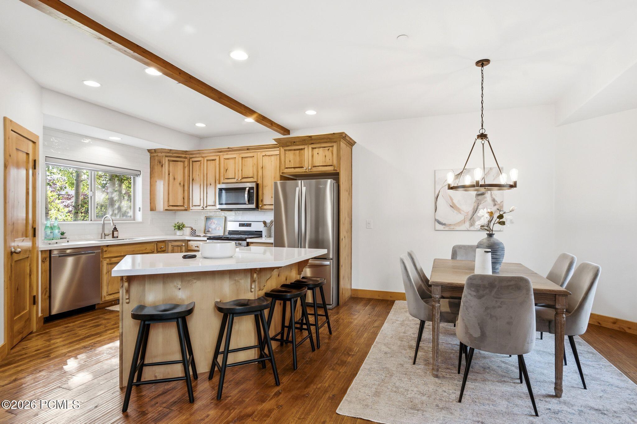 3446 W Cedar Drive