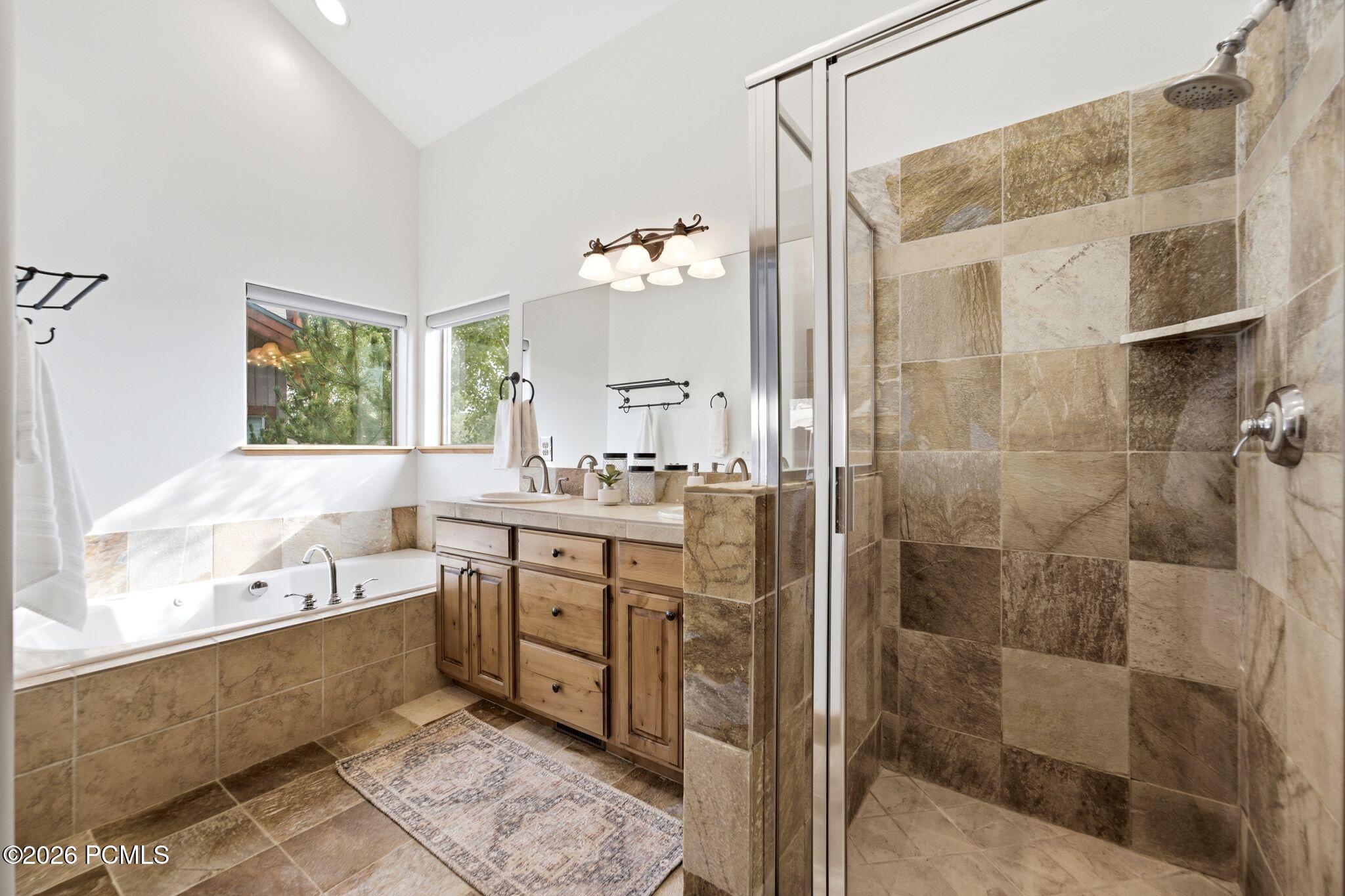 3446 W Cedar Drive