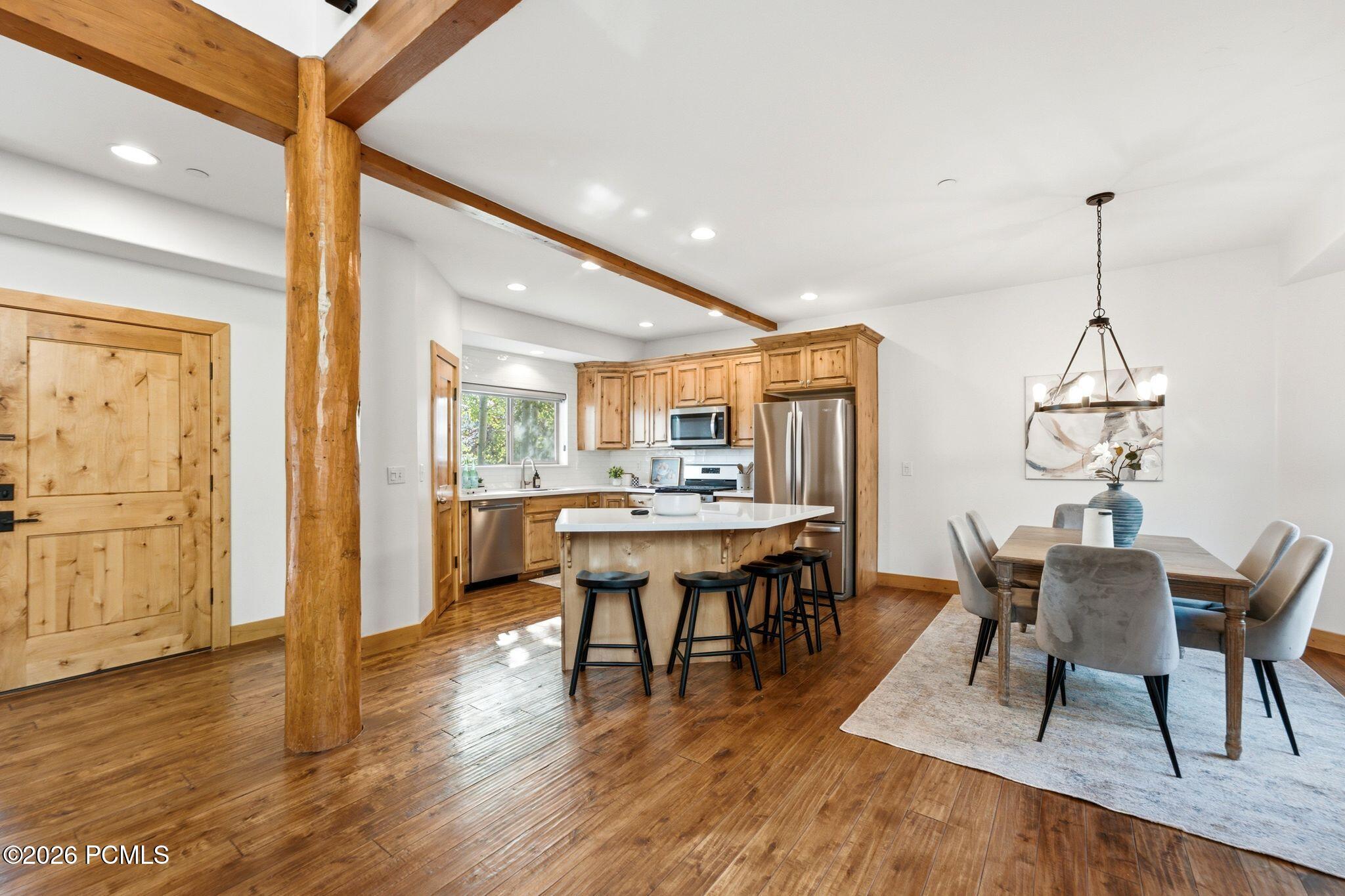 3446 W Cedar Drive