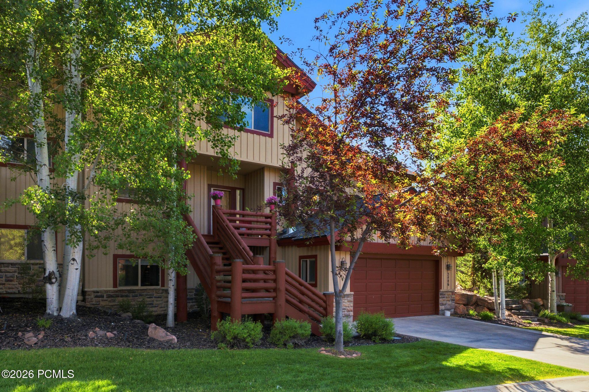 3446 W Cedar Drive