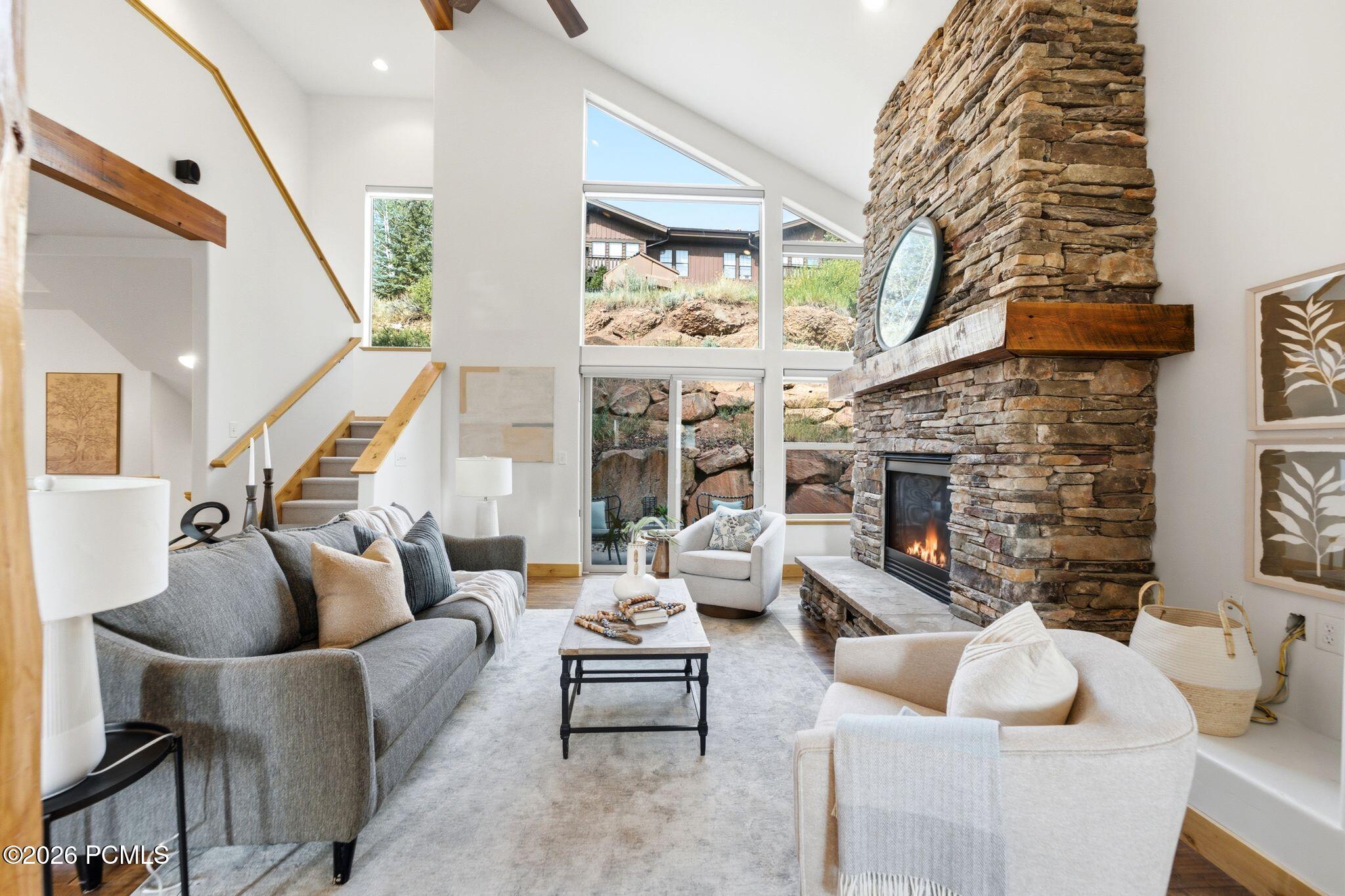 3446 W Cedar Drive