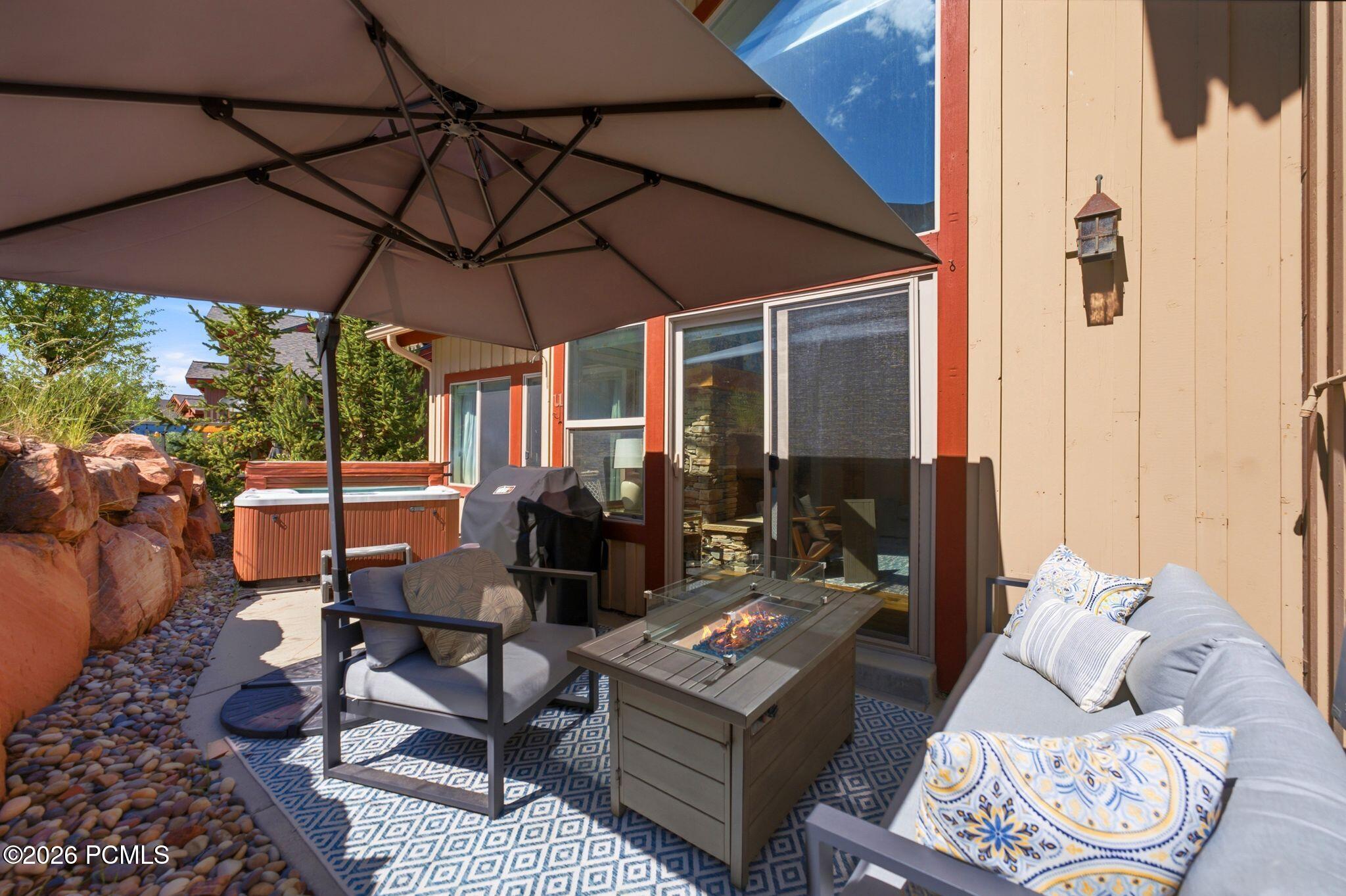 3446 W Cedar Drive