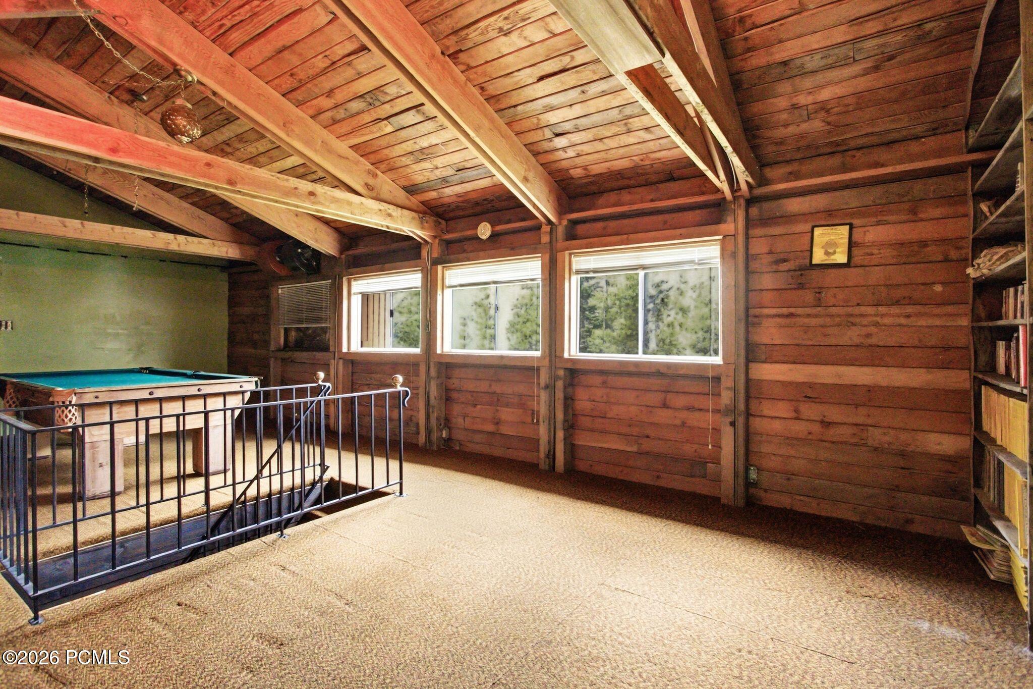 9282 Mohican Road