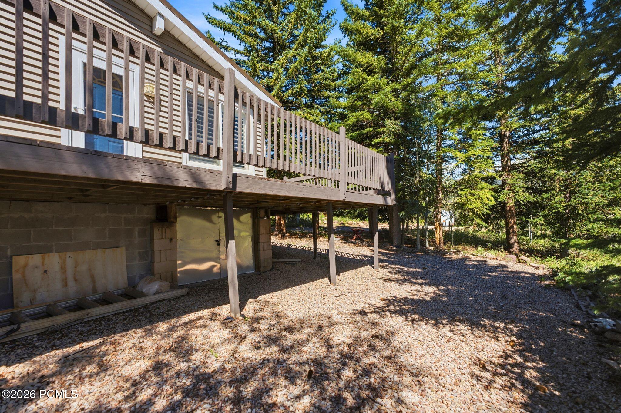 19 River Road