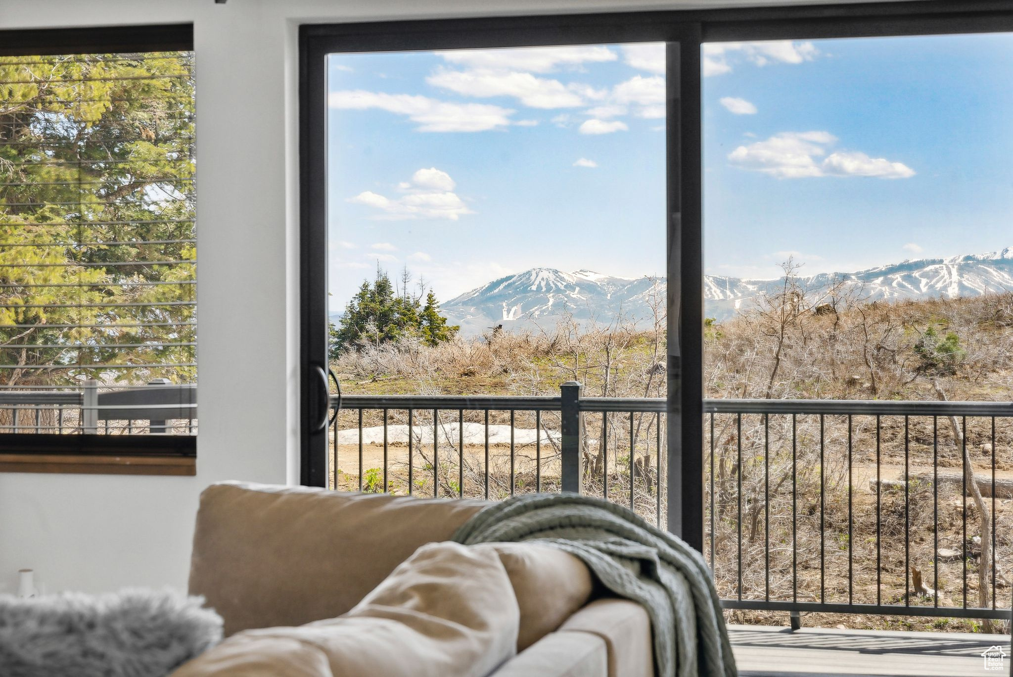 1430 W ARAPAHO DR #59