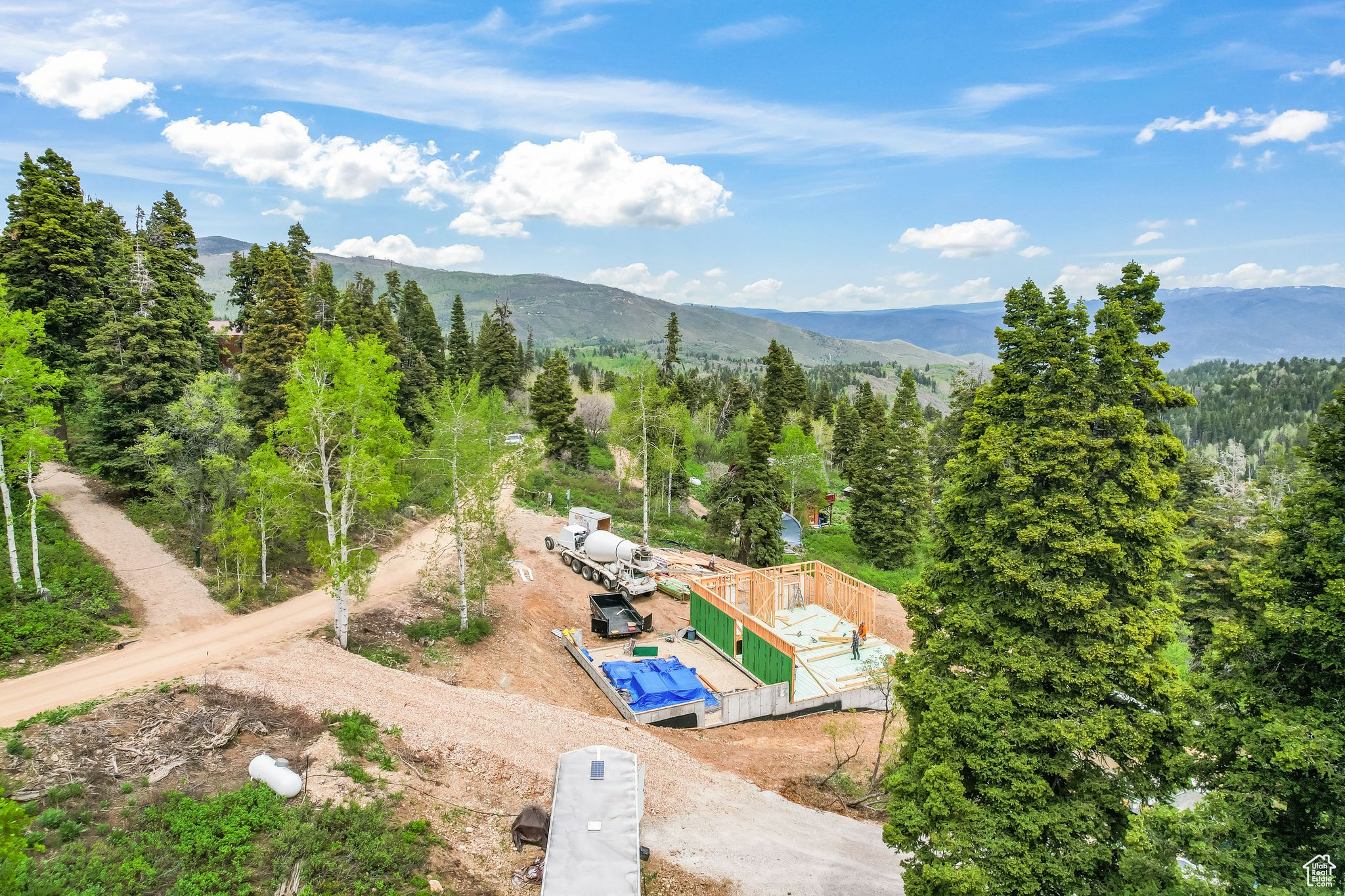 1565 NAVAJO RD Unit: 33