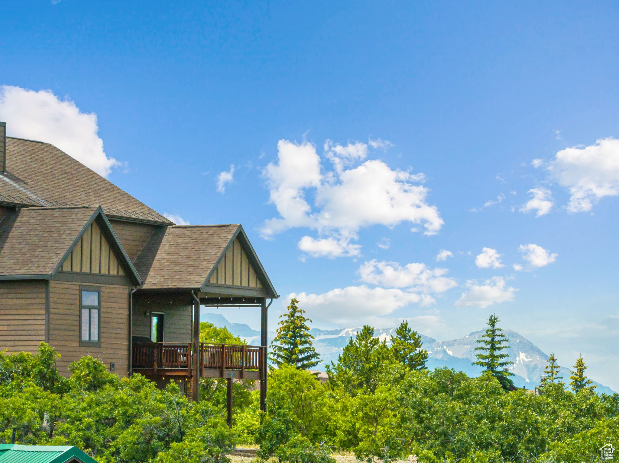 9297 TREE TOP CIR