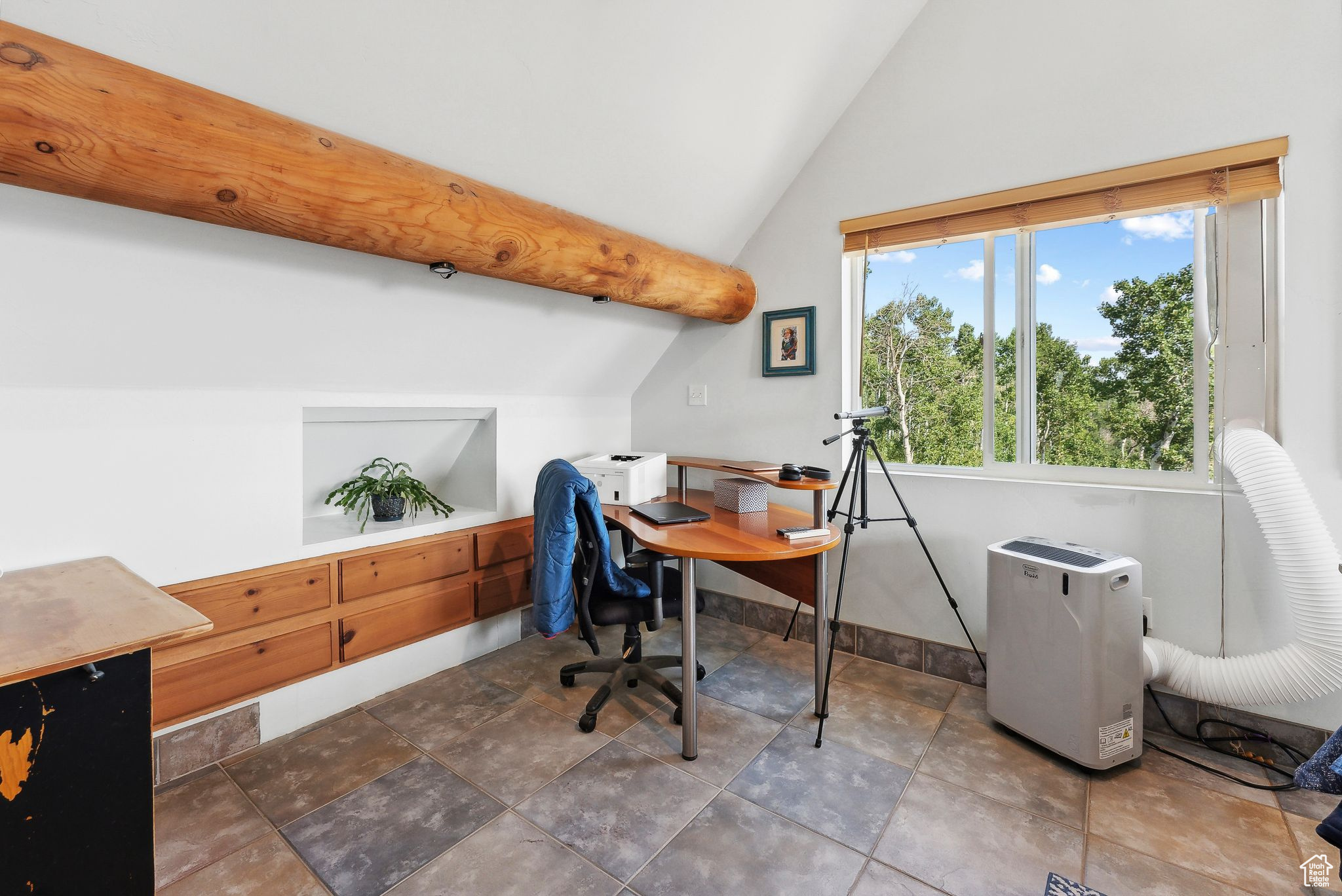 2306 S UINTAH DR