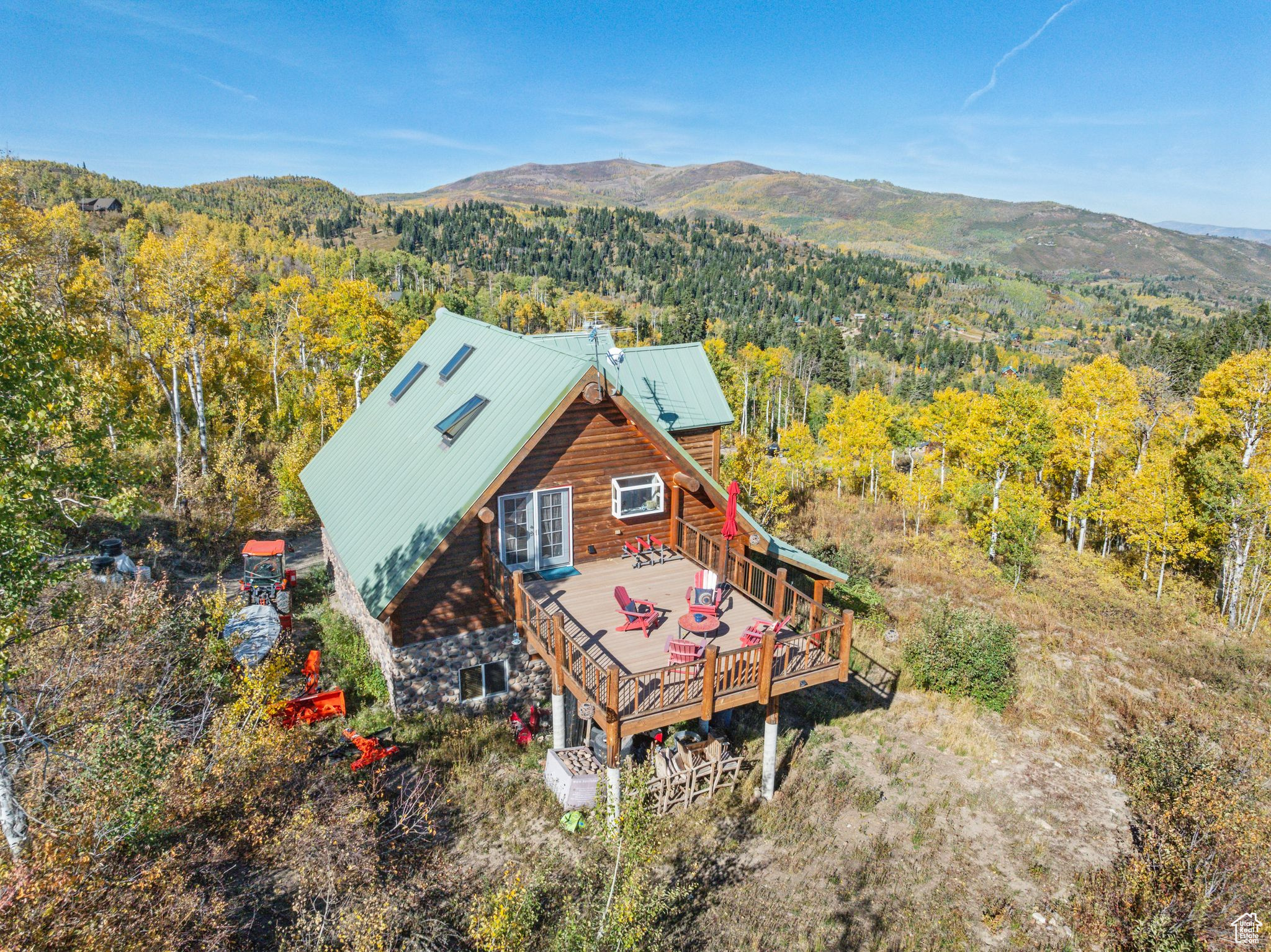 2306 S UINTAH DR