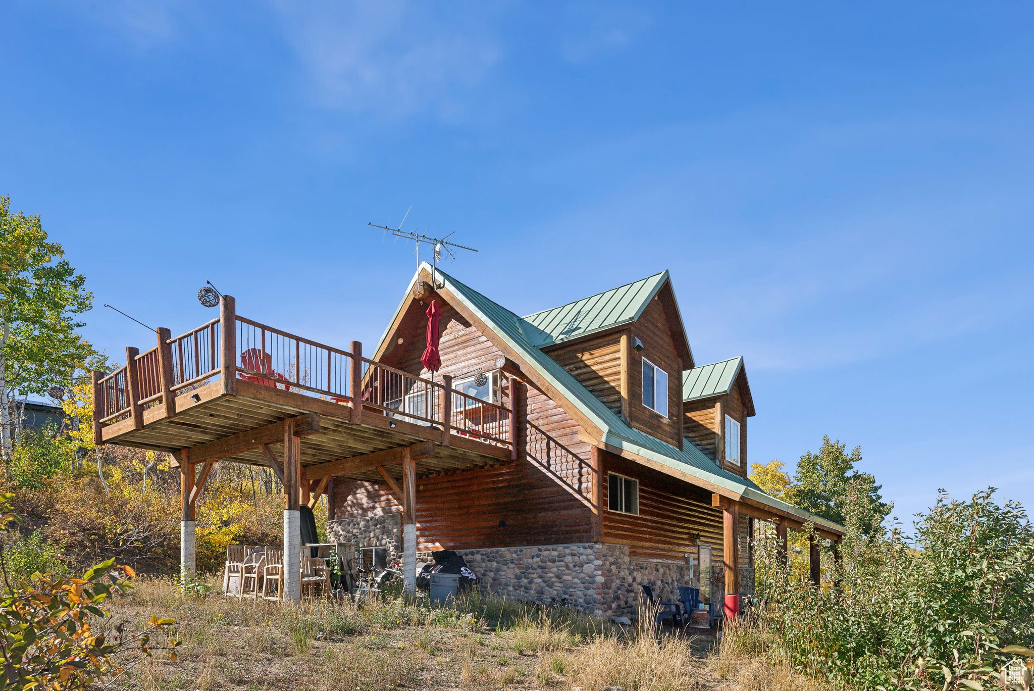 2306 S UINTAH DR