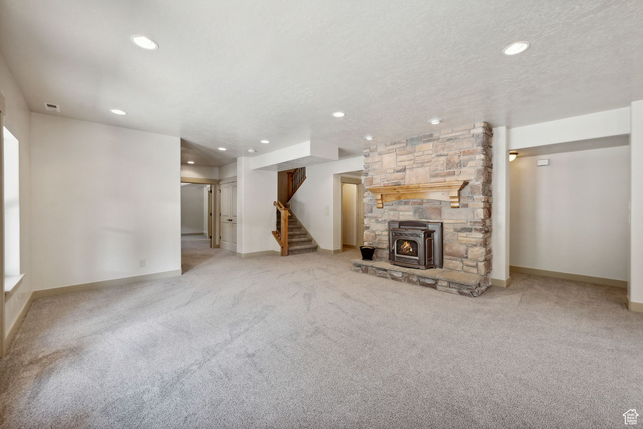 716 CONIFER DR