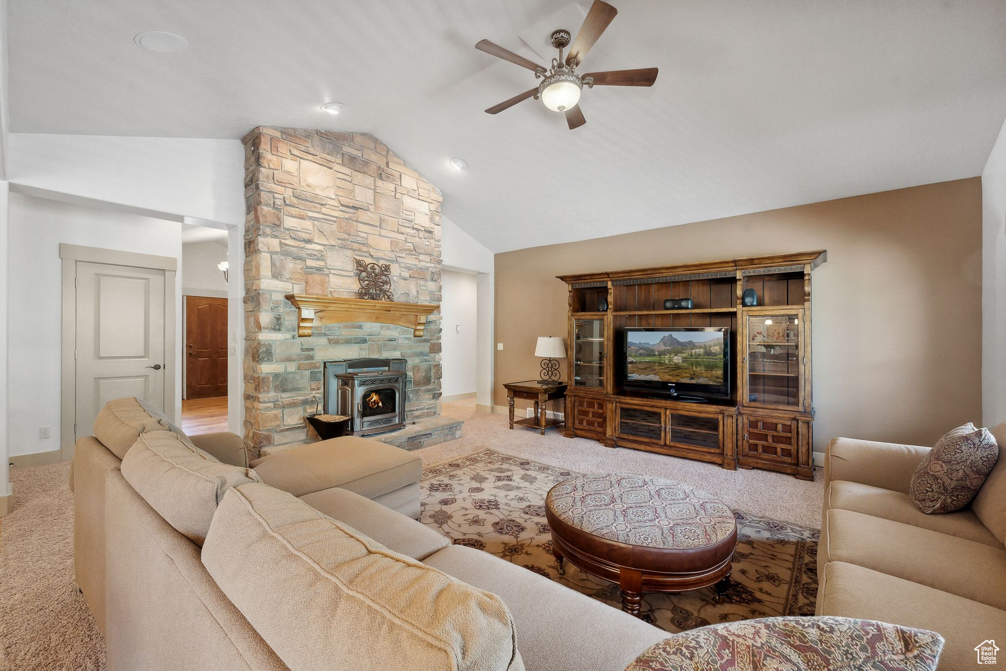 716 CONIFER DR