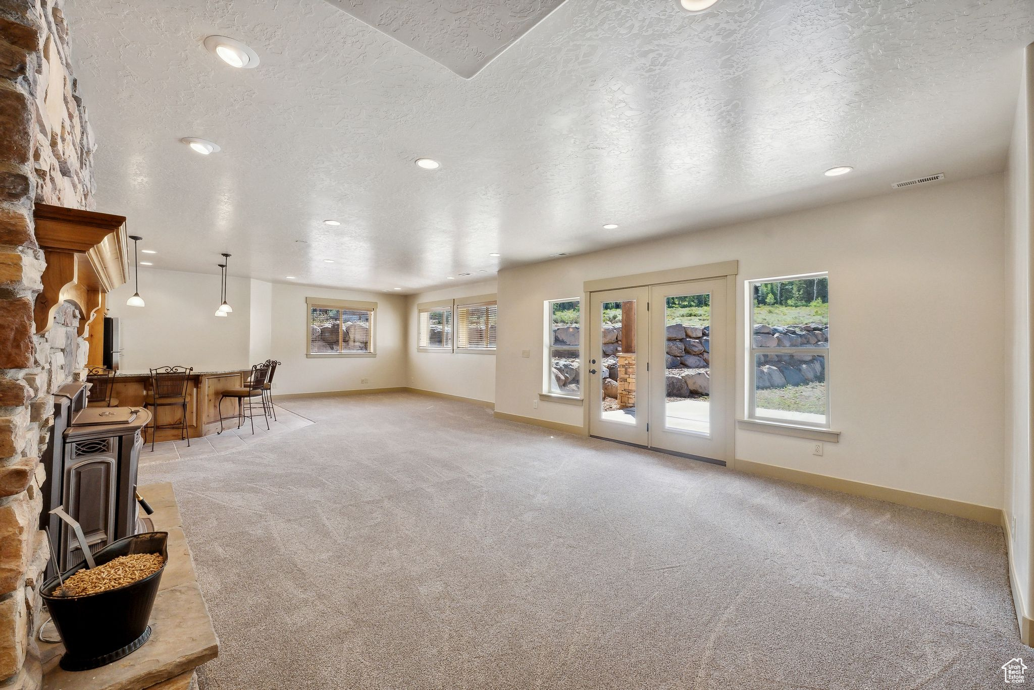 716 CONIFER DR