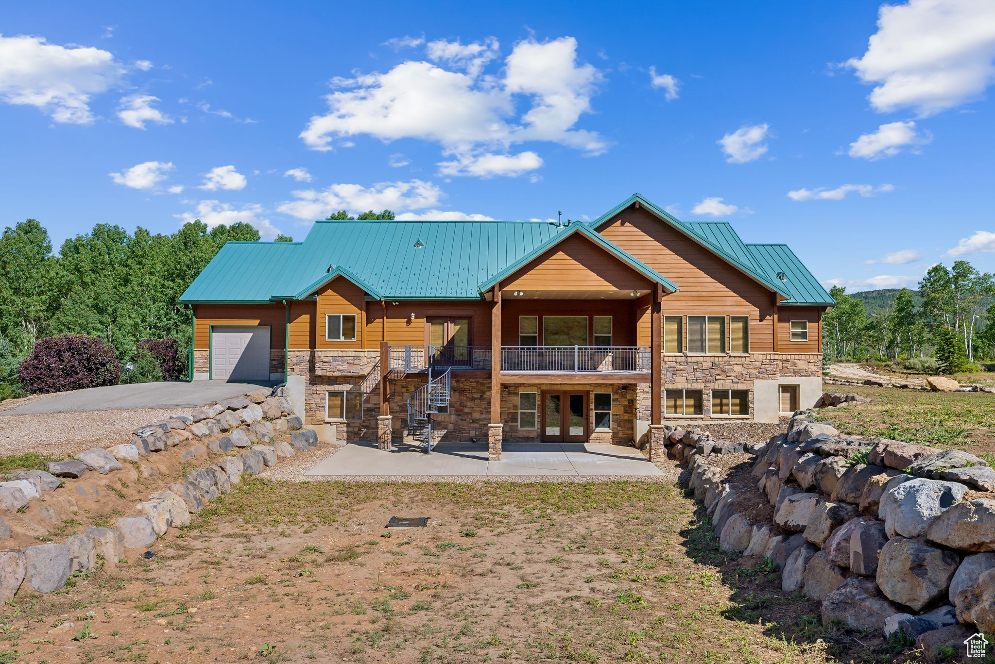 716 CONIFER DR