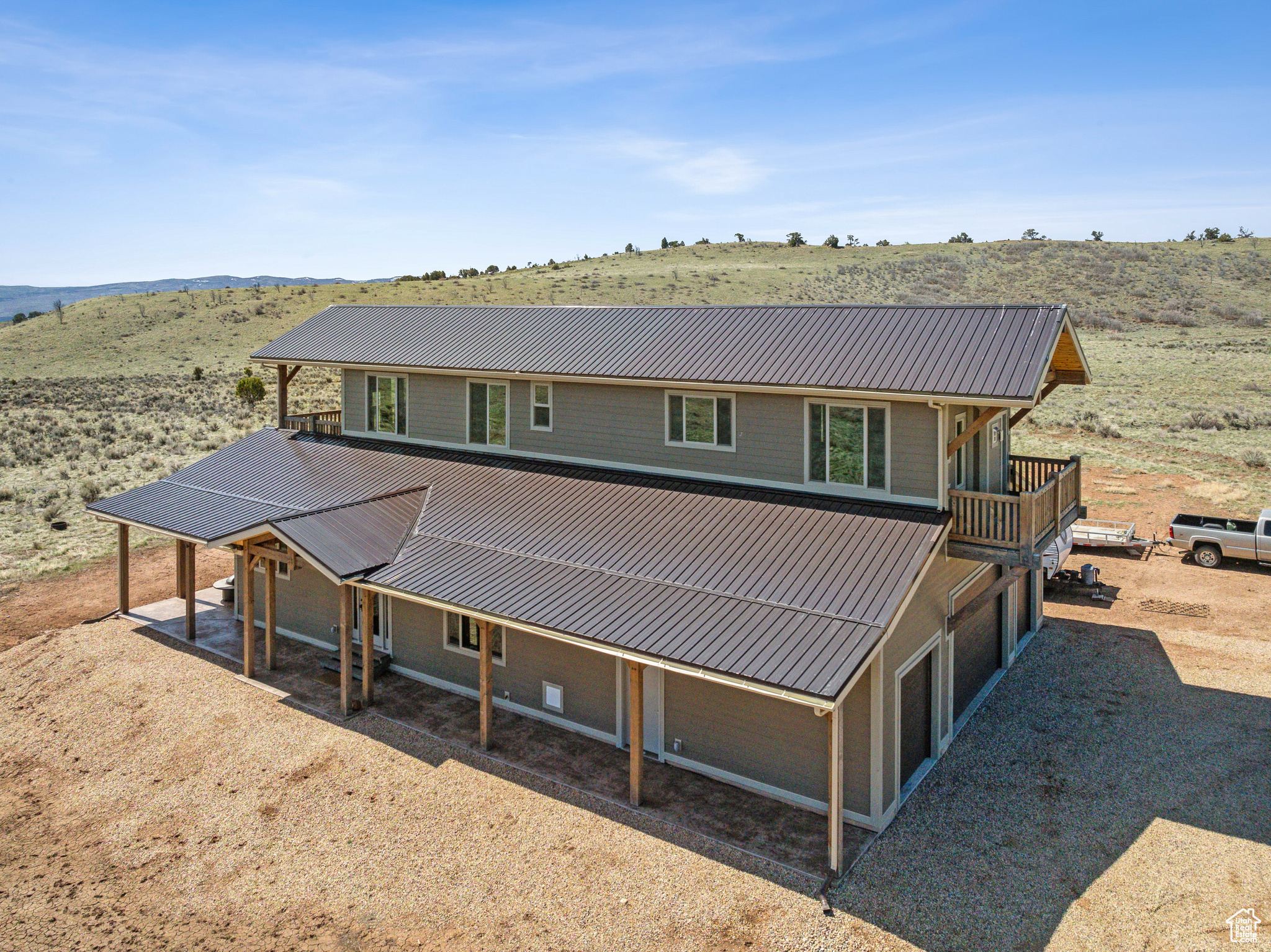 46997 W THUNDER RIDGE RD