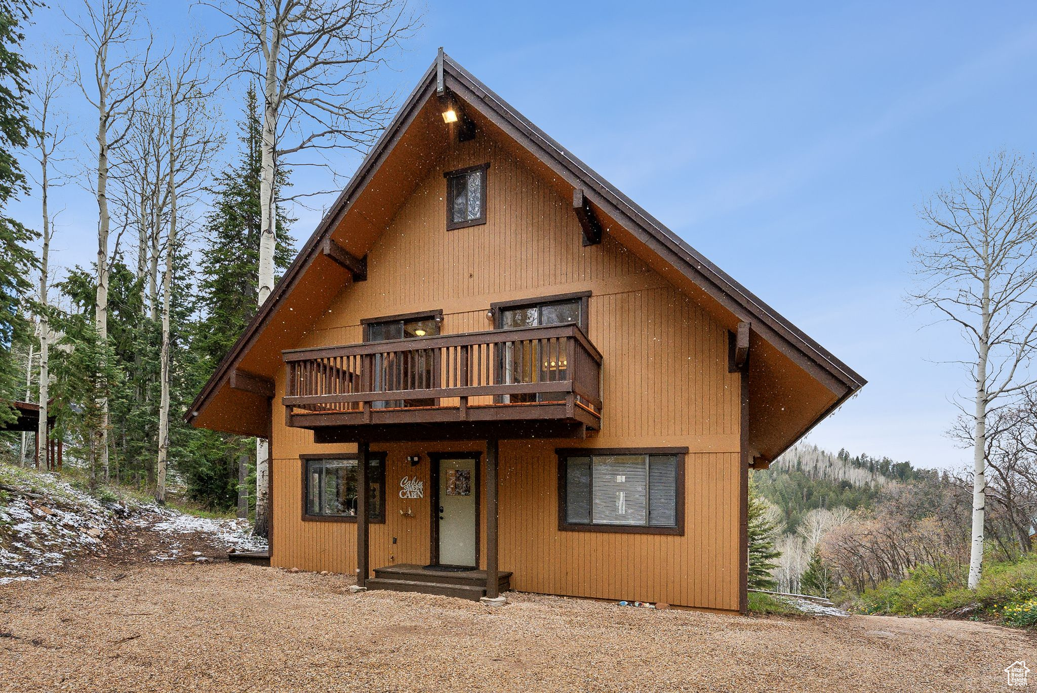 8912 BLUE SPRUCE DR