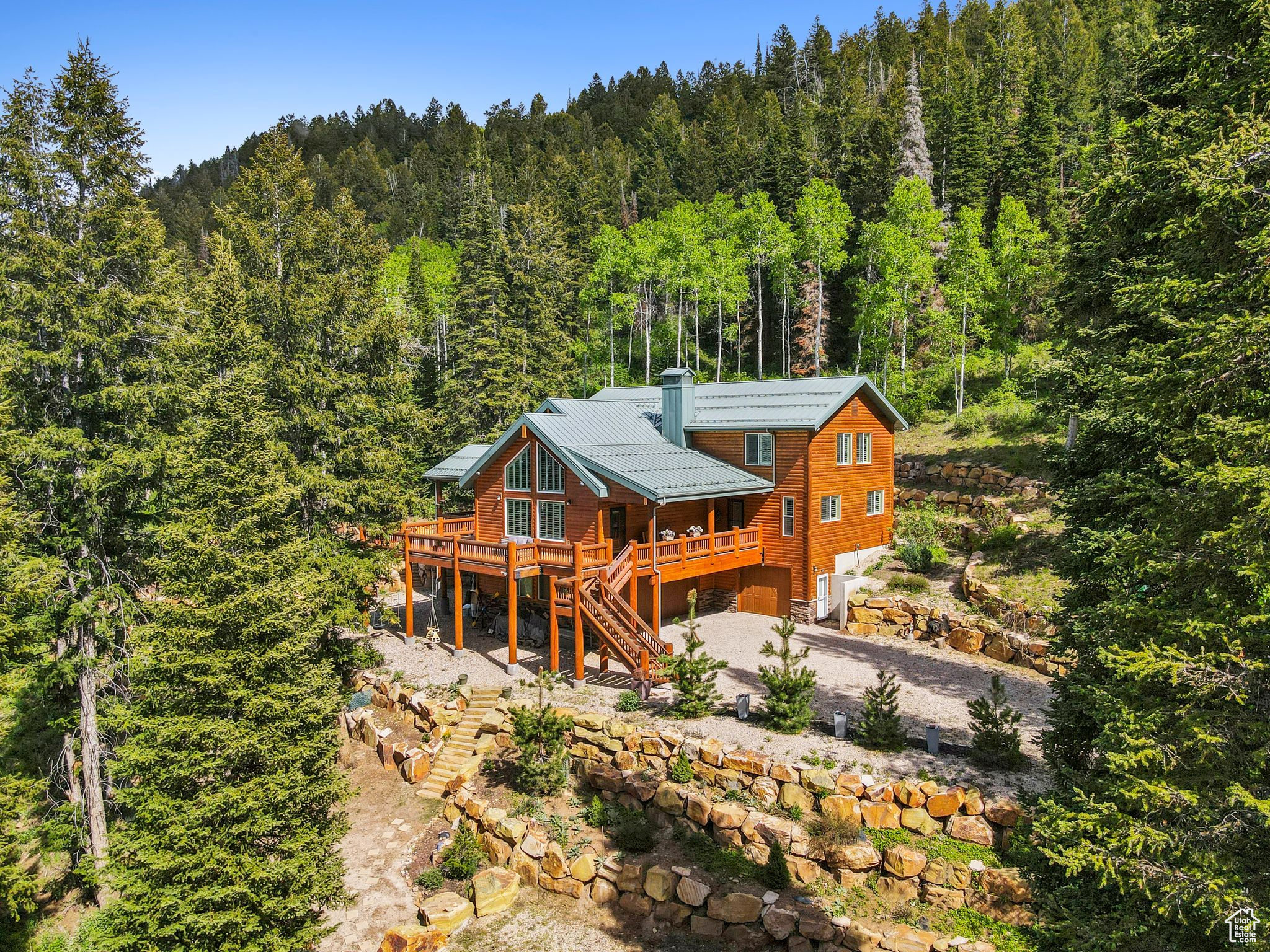 4708 RED FIR WAY