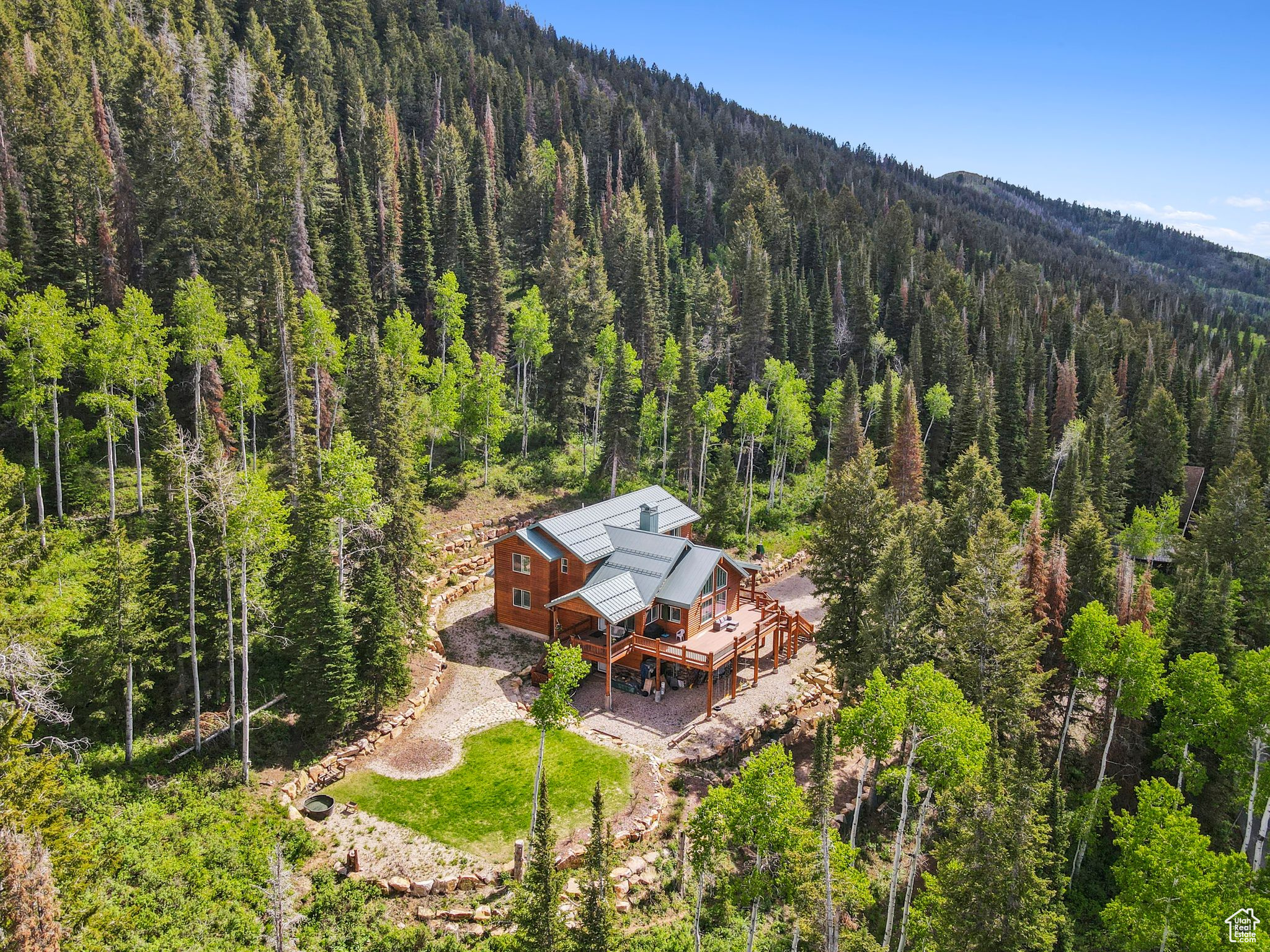 4708 RED FIR WAY