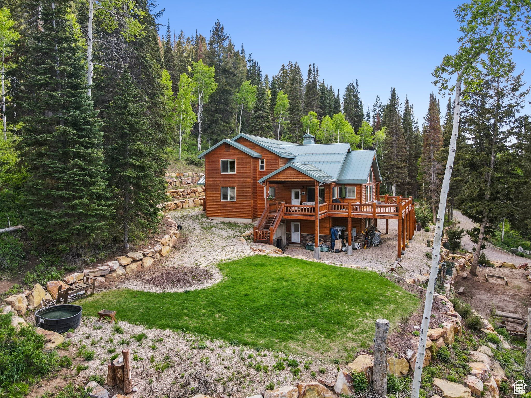 4708 RED FIR WAY