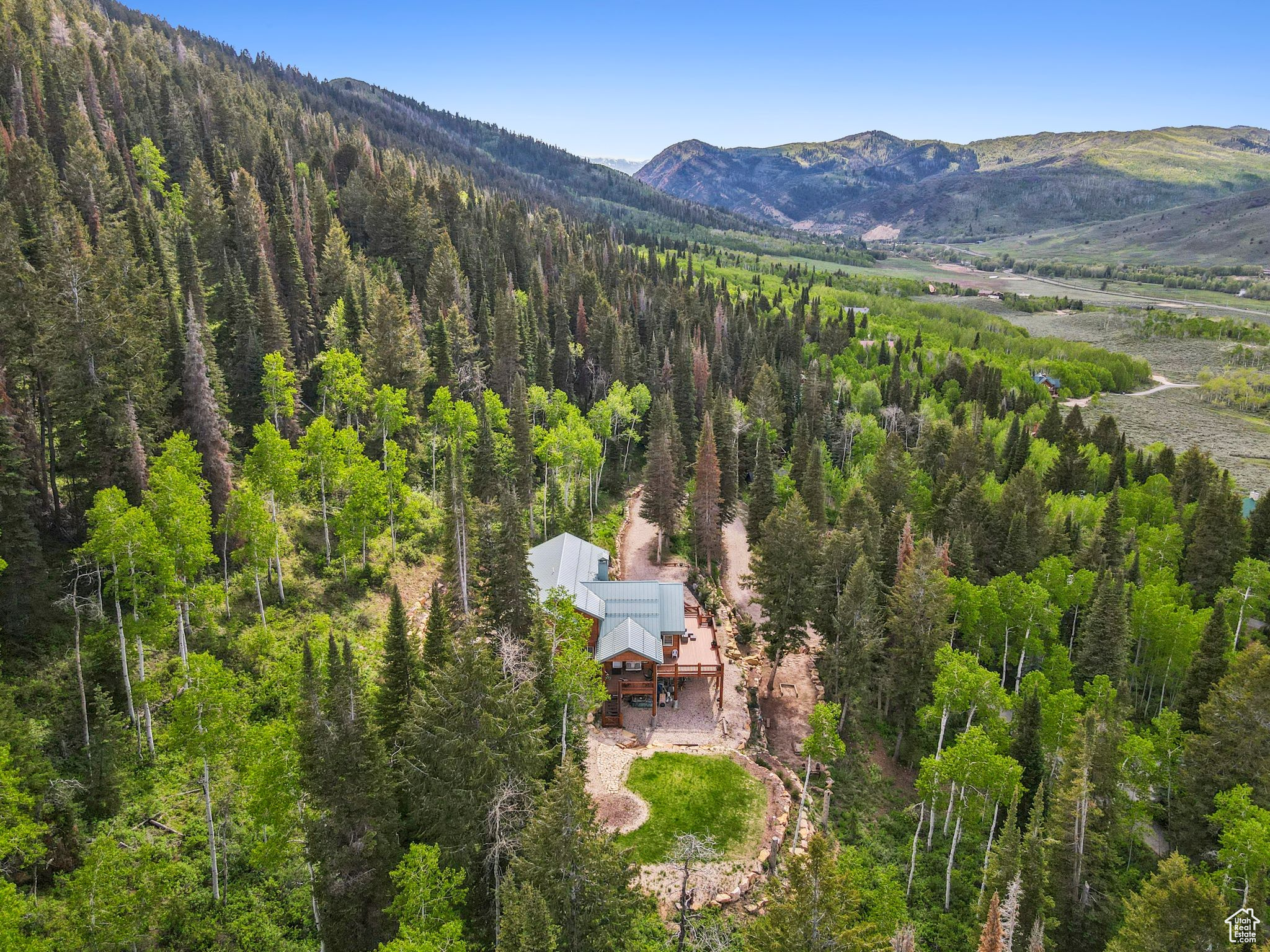 4708 RED FIR WAY
