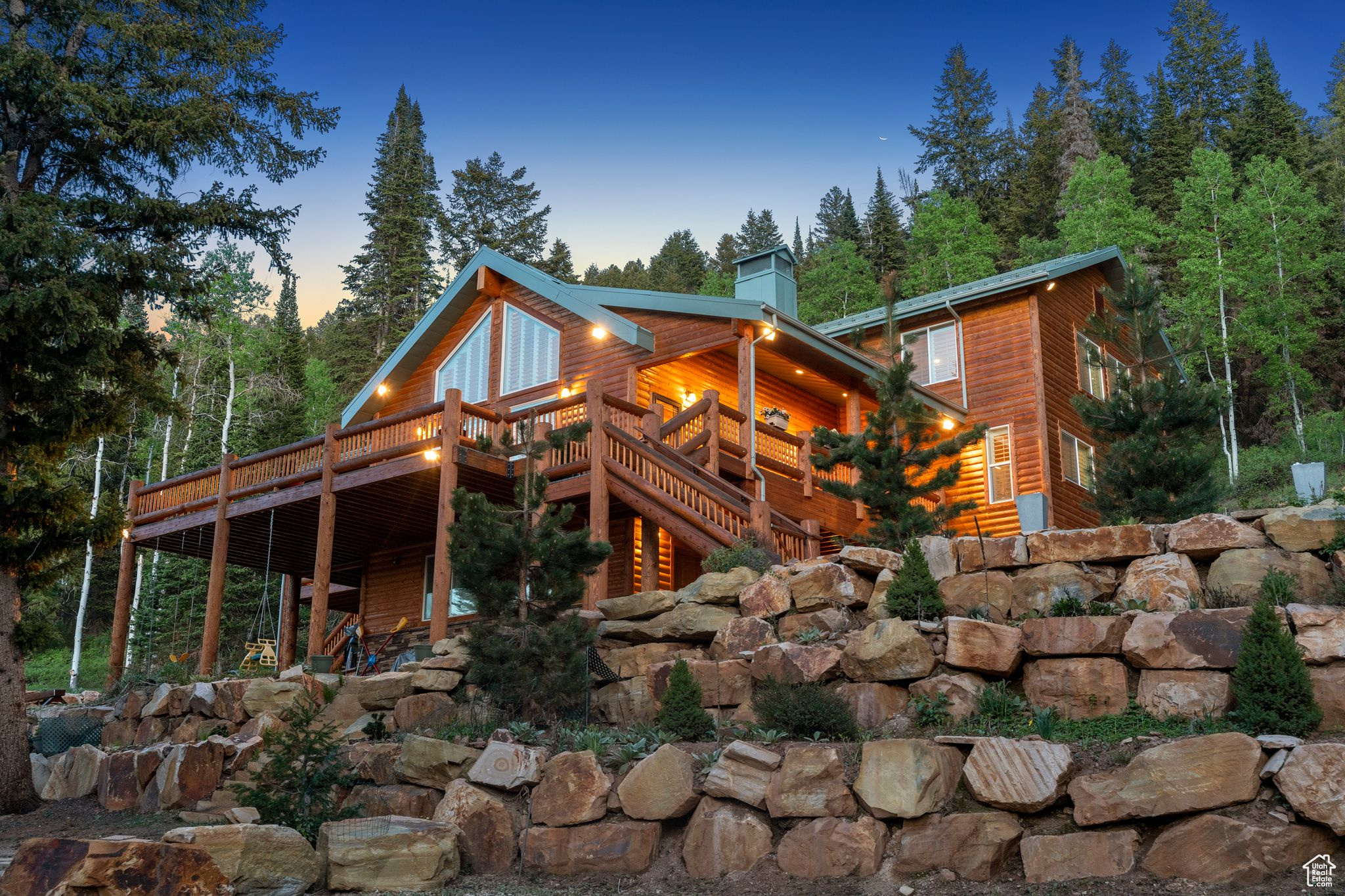 4708 RED FIR WAY