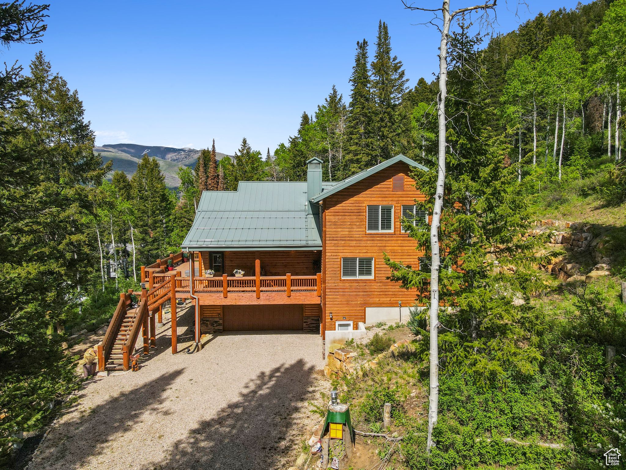 4708 RED FIR WAY