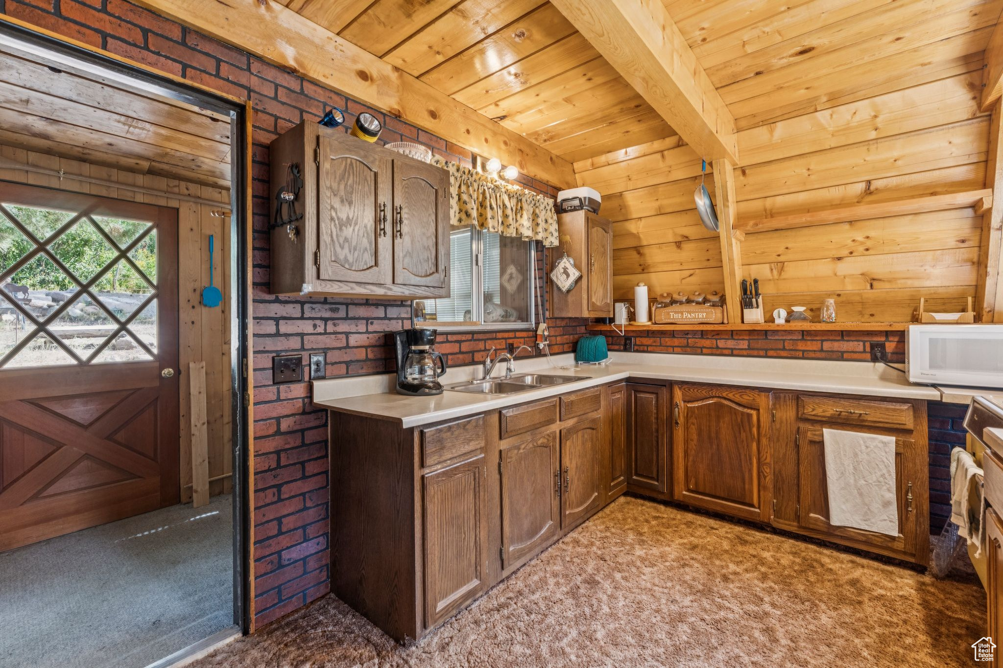 127 COMANCHE PASS #127