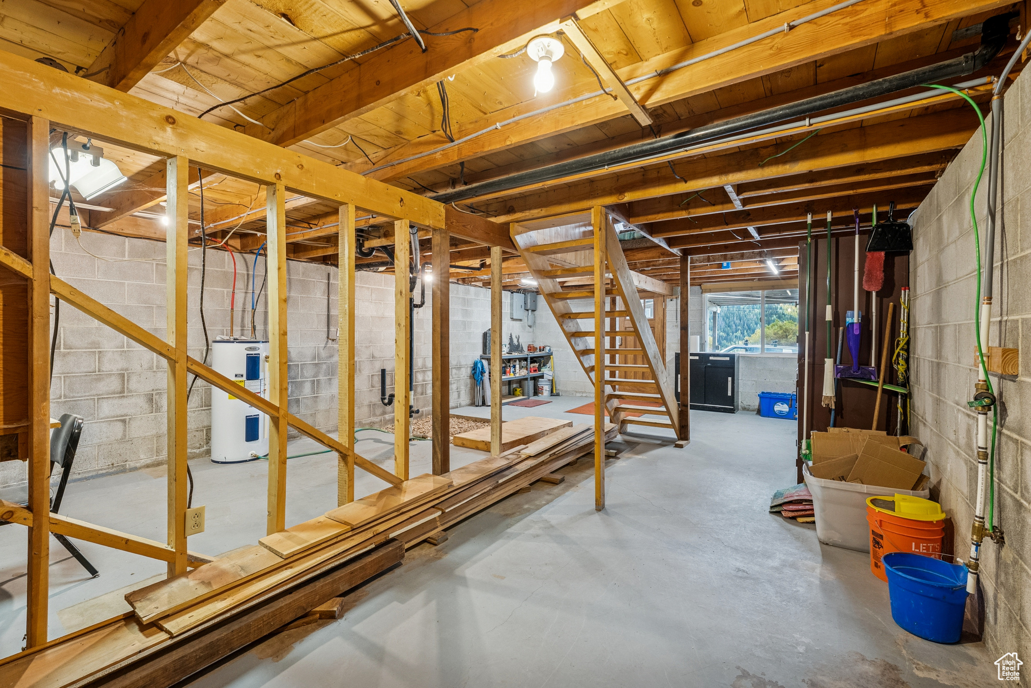 6025 HOBACK